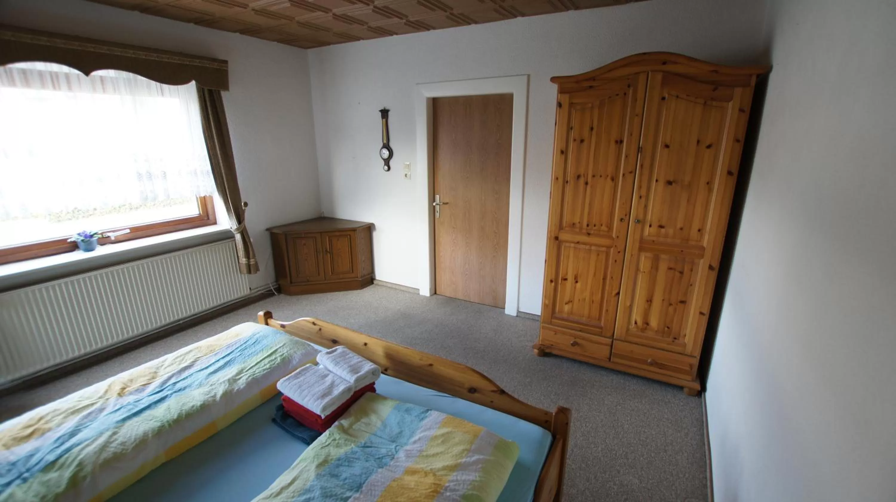 Three-Bedroom Apartment in Hotel Dorfkrug Büsum - günstige Altbauzimmer Am Oland