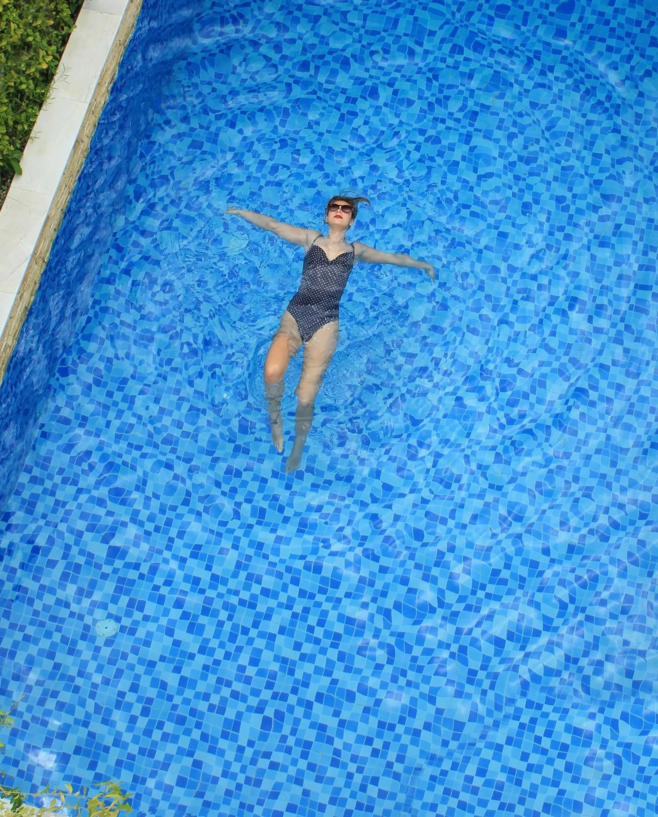 Swimming pool in Riverside Hamlet Homestay & Villa