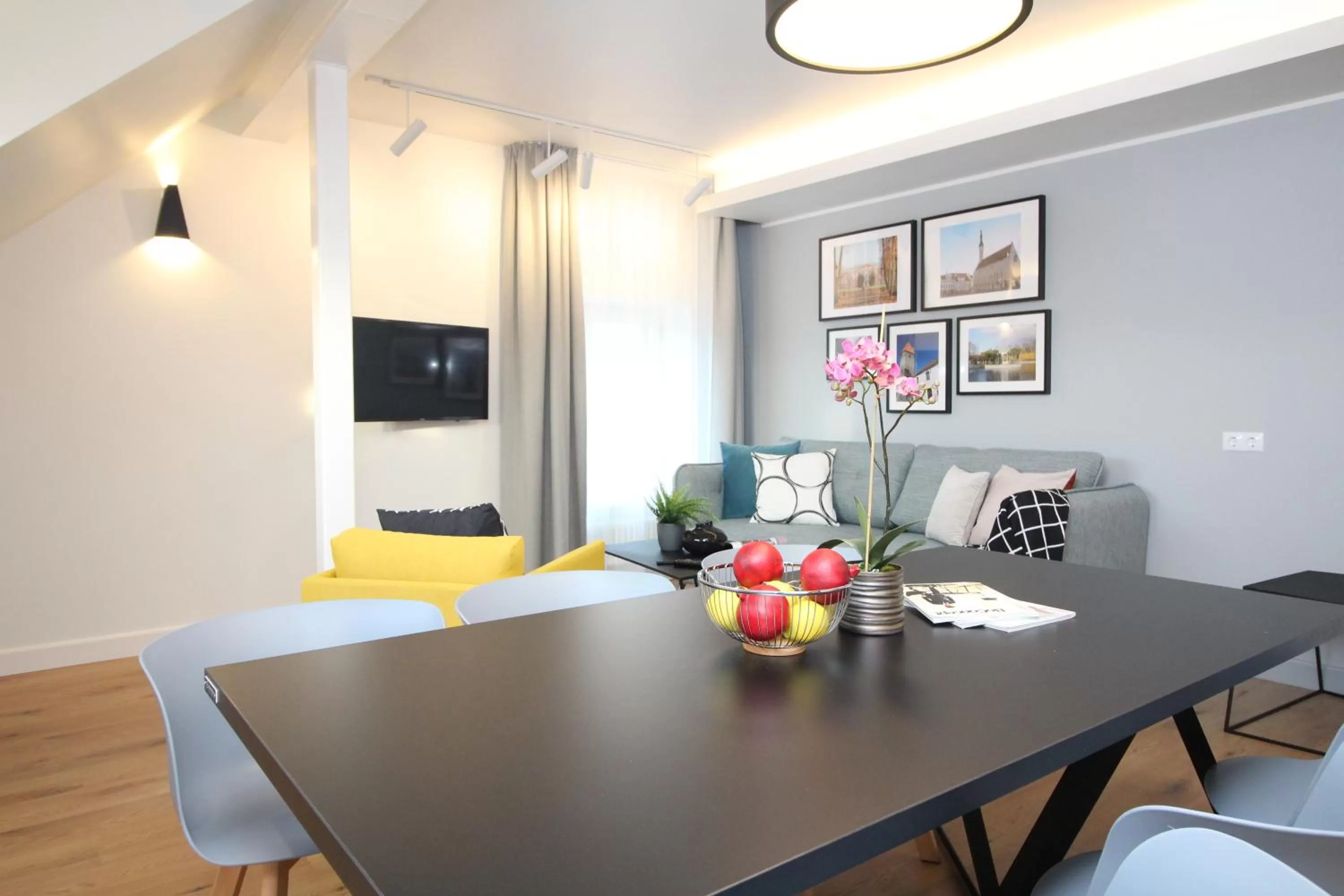 Living room in Tallinn City Apartments Old Town Suites