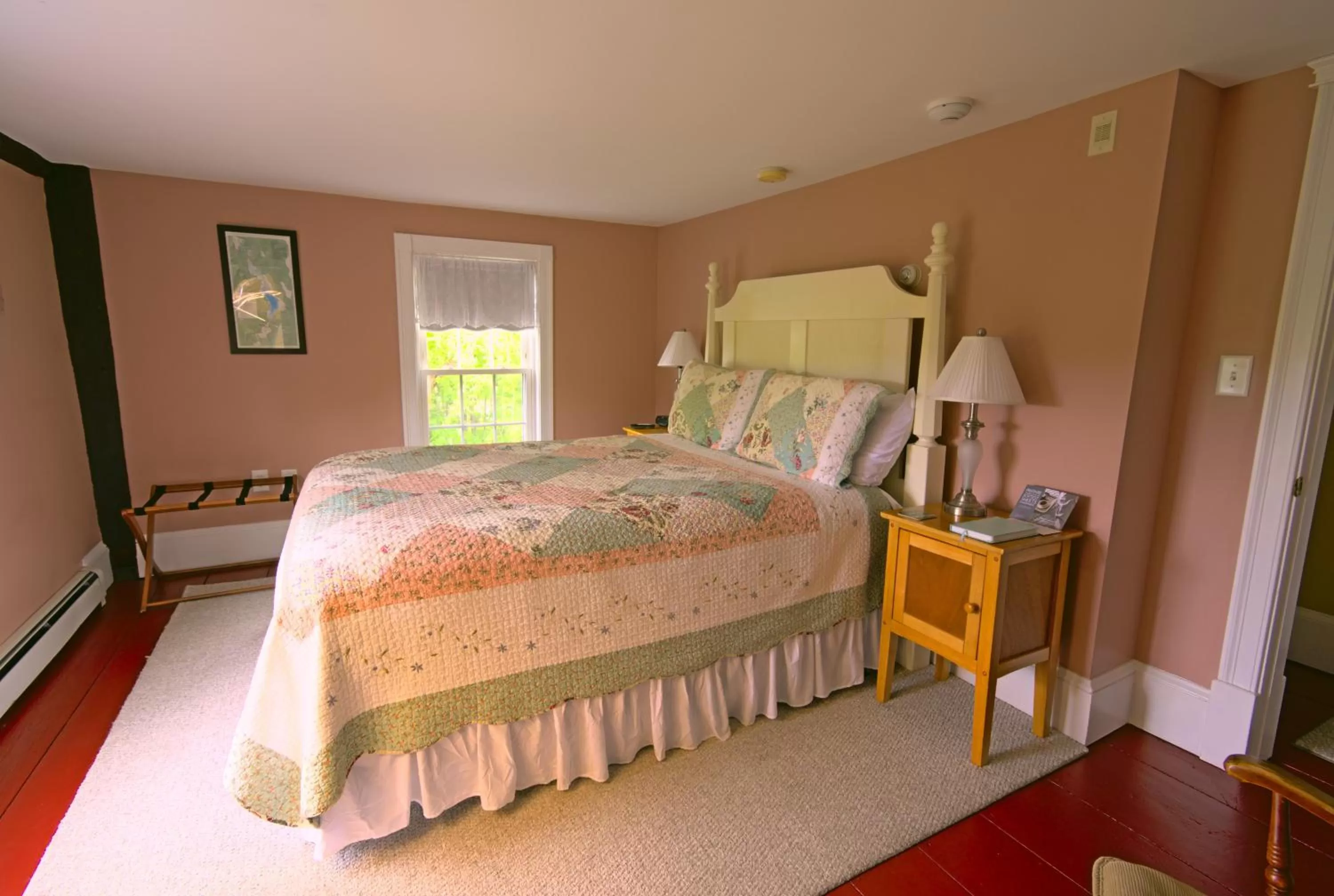 Bedroom, Bed in Ballard House Inn