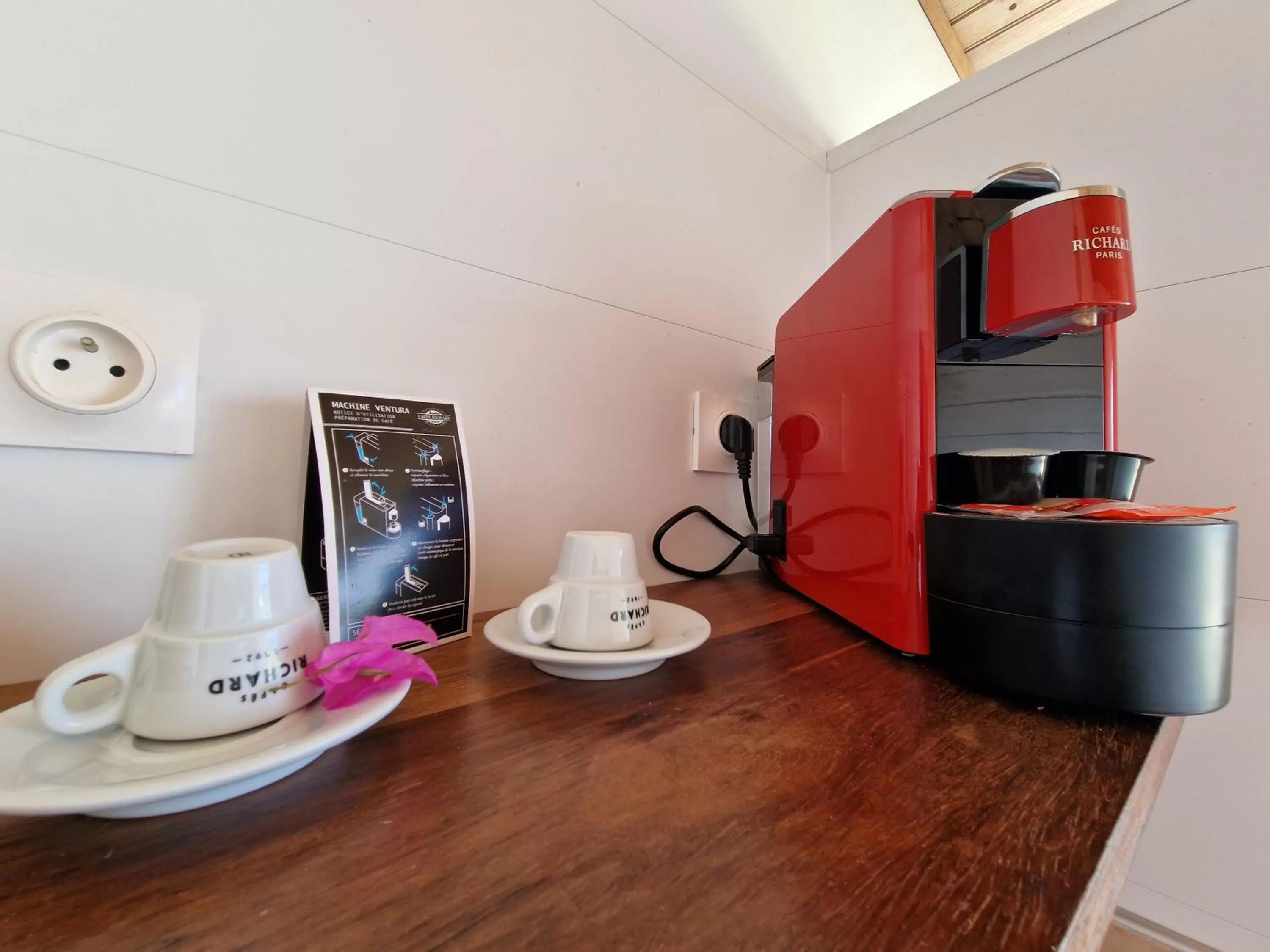 Kitchen or kitchenette in Hotel Le Manguier