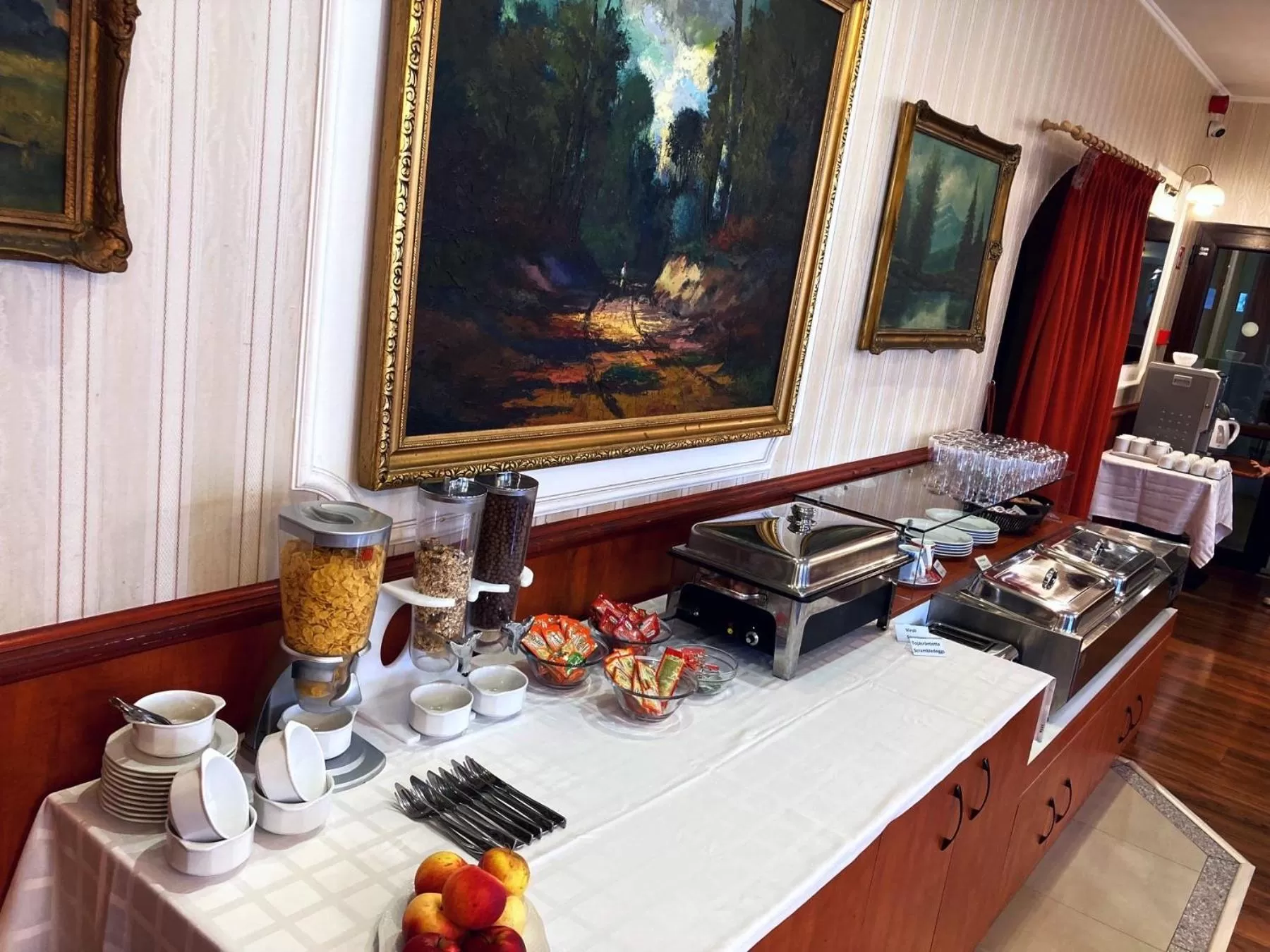 Buffet breakfast in Liza Aqua & Conference Hotel