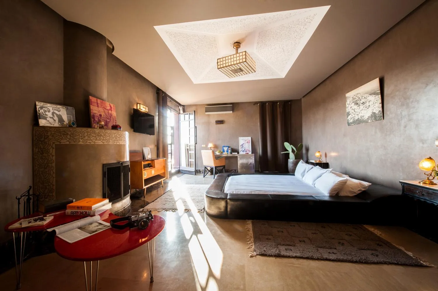 Photo of the whole room, Bed in Fellah Hotel