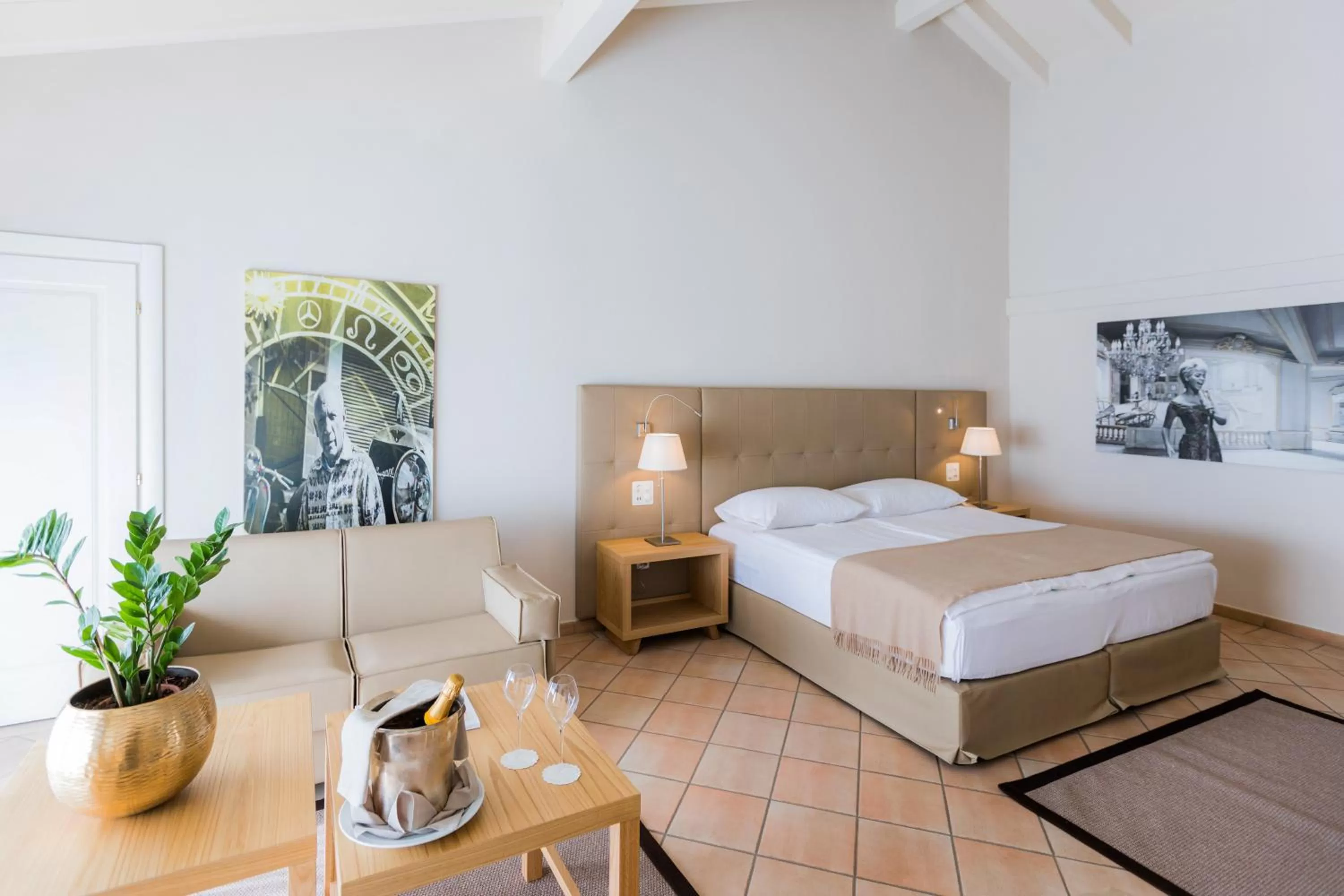 Photo of the whole room, Bed in Parkhotel Delta, Wellbeing Resort