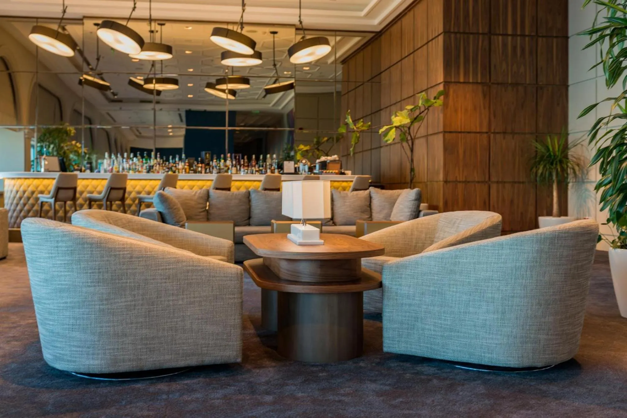 Restaurant/places to eat in International Hotel Casino & Tower Suites