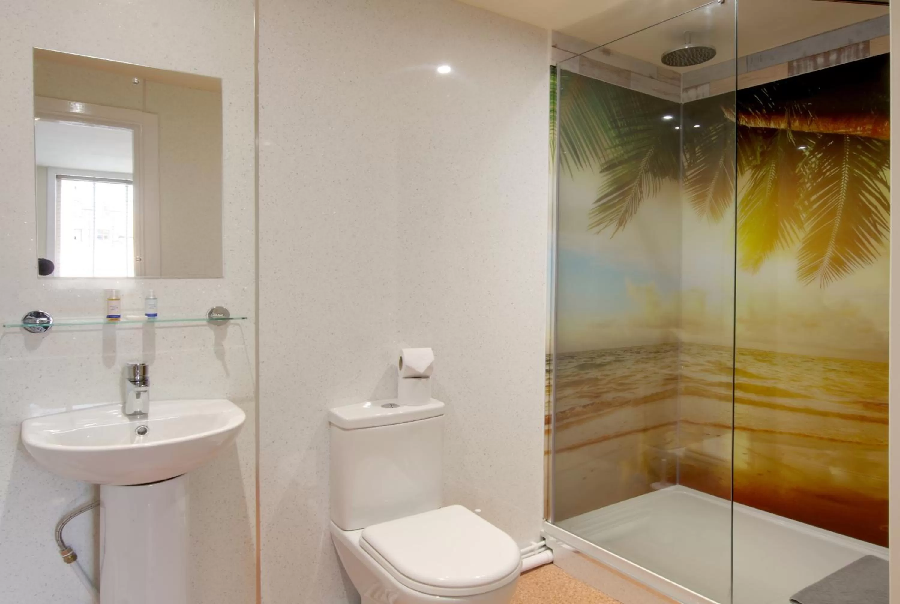 Shower, Bathroom in Silver Street Suites