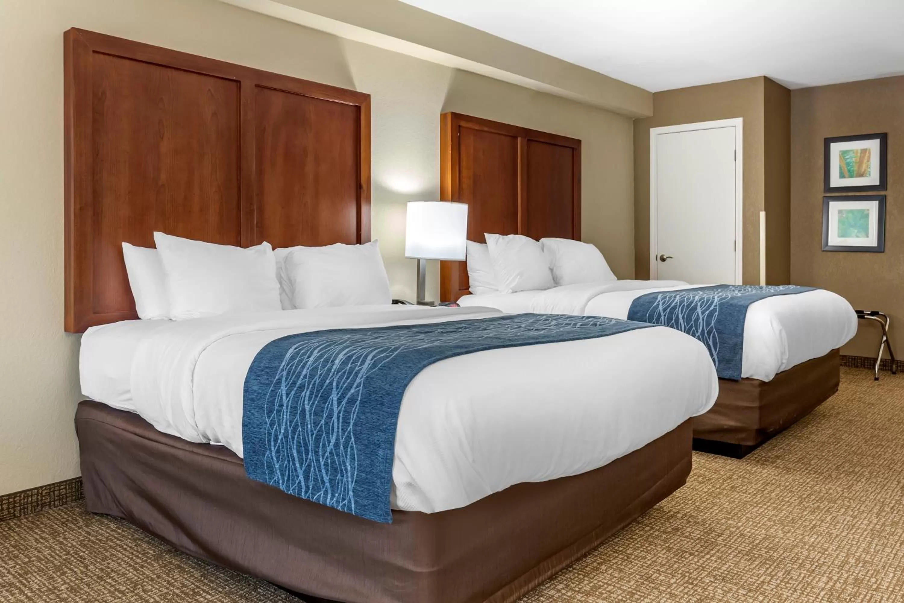 Bedroom, Bed in Comfort Inn & Suites Spring Lake - Fayetteville near Fort Bragg
