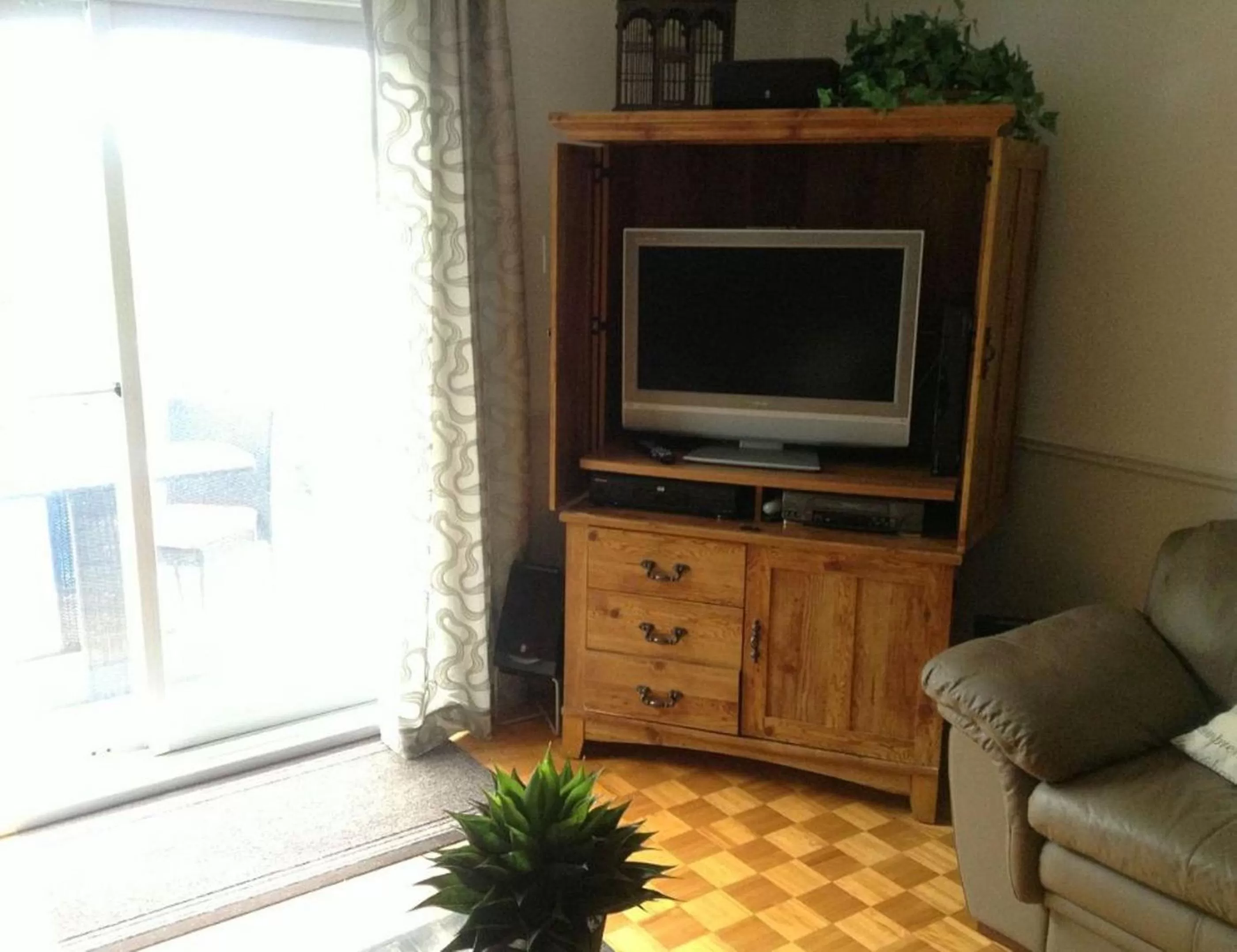 TV and multimedia in Maison Parc Delormier