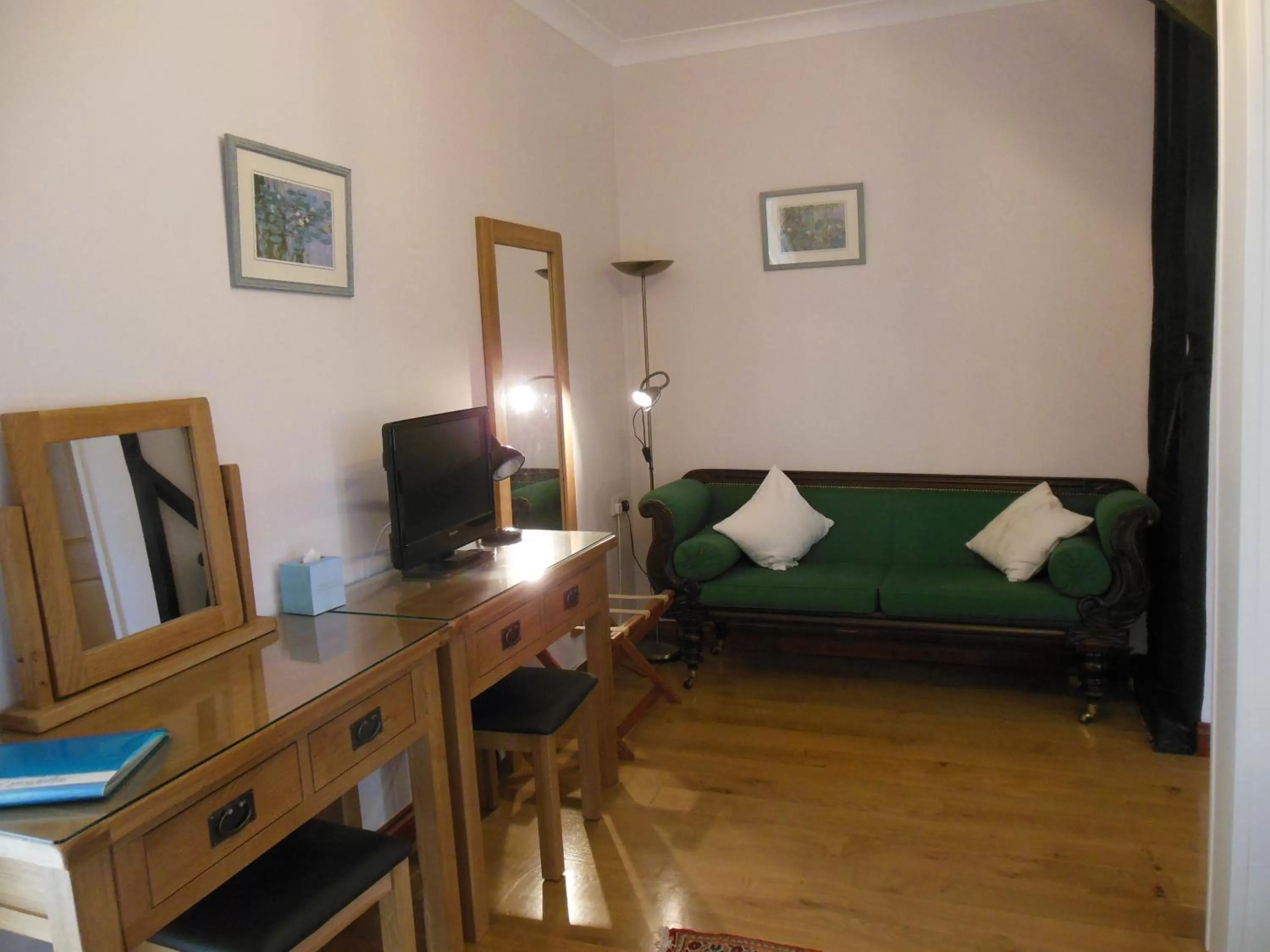 Seating area in Highfield Farm