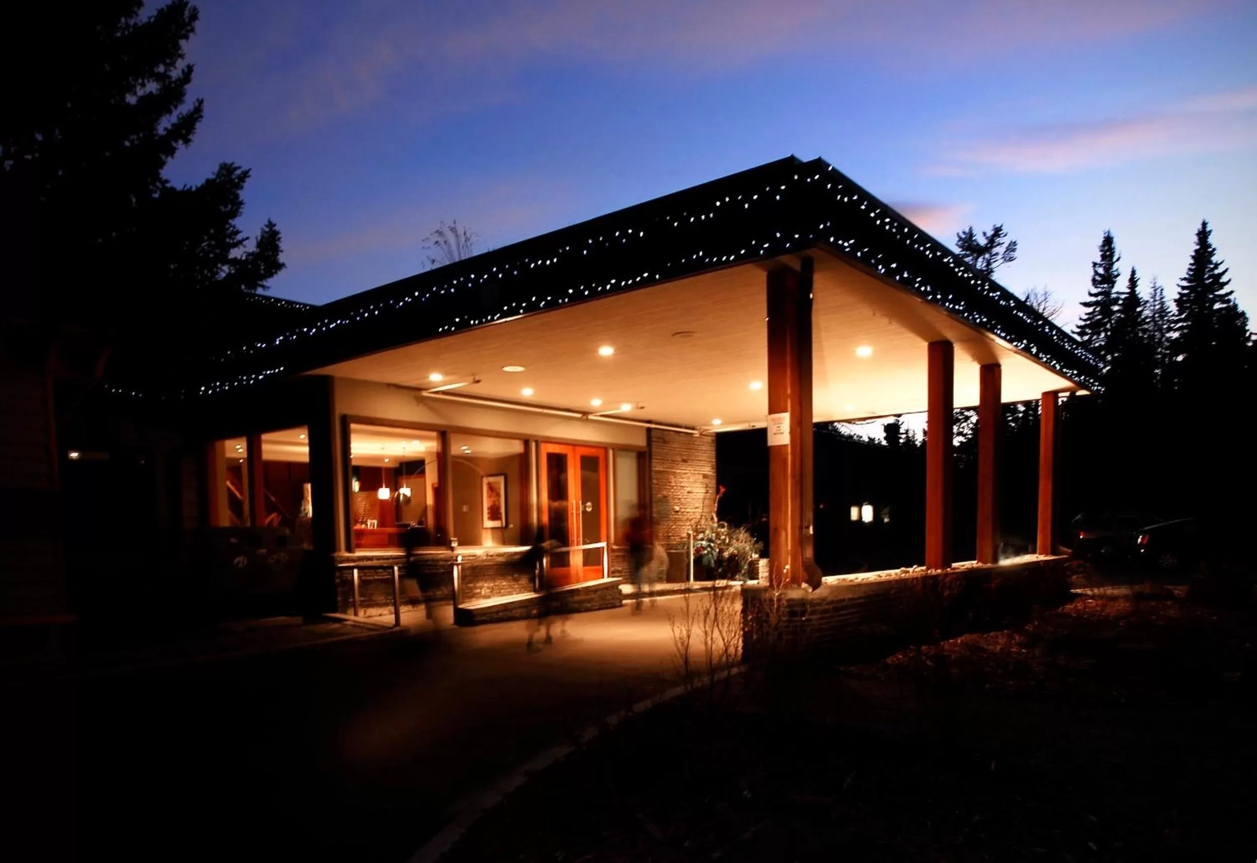 Facade/entrance in The Juniper Hotel & Bistro