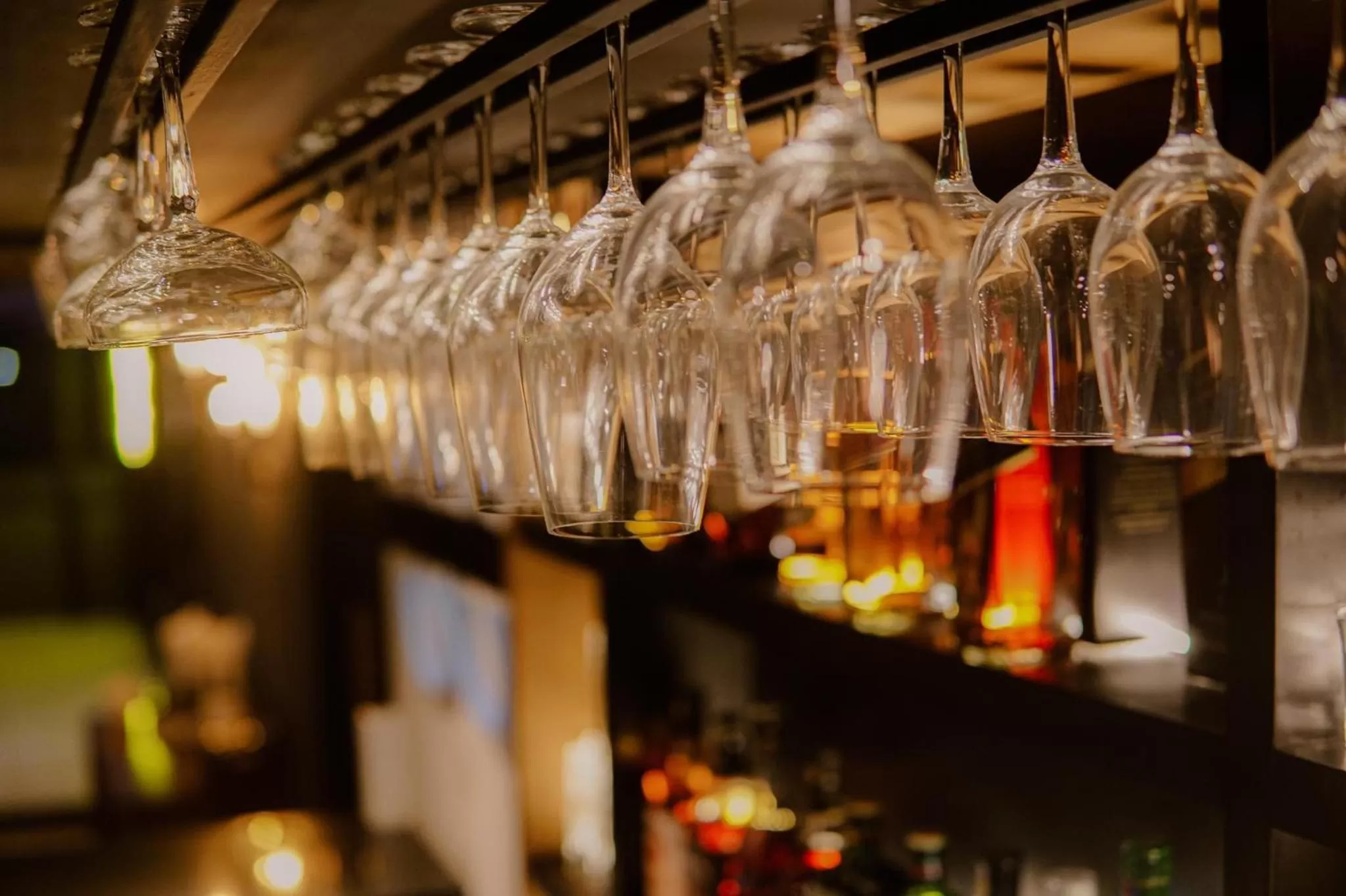 Restaurant/places to eat in SERENE Stays Hotel