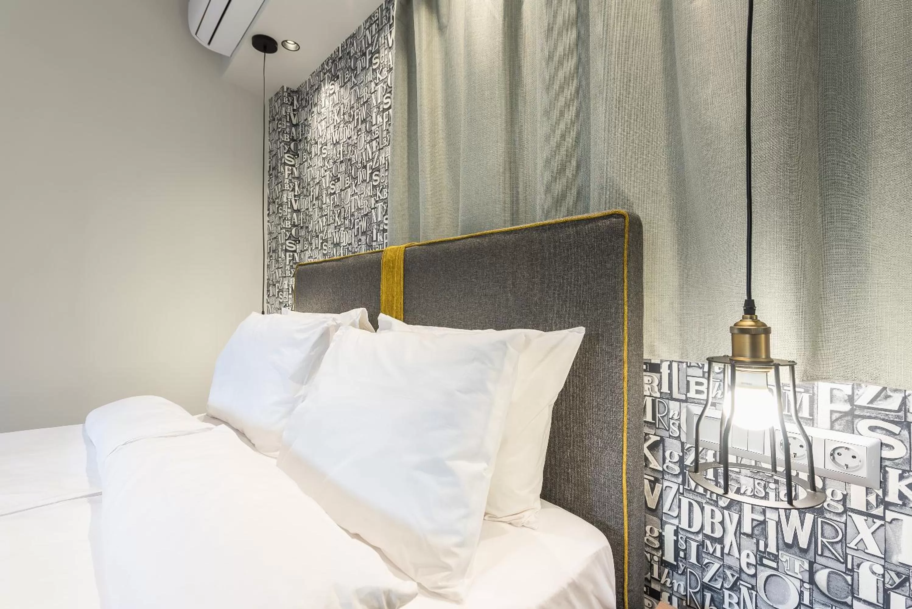 Bedroom, Bed in Athens Lights