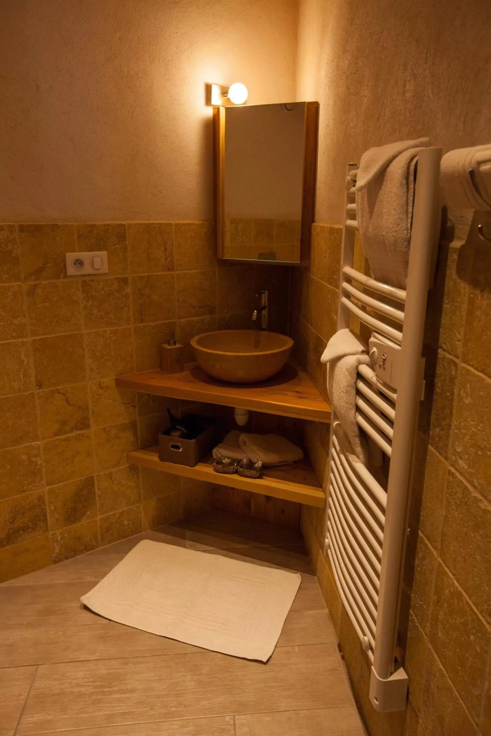 Double Room with Balcony in Le Bacchu Ber Double Room with Balcony in Le Bacchu Ber