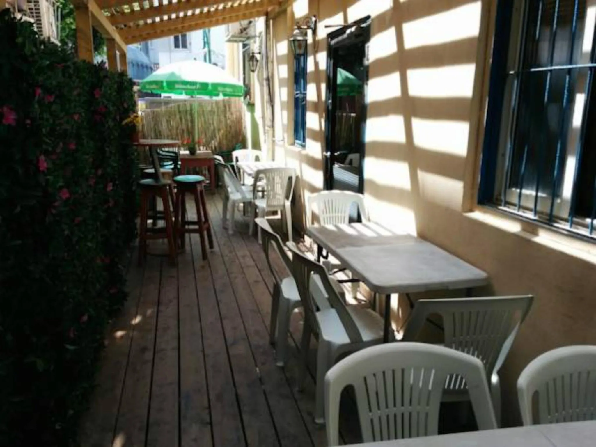 Balcony/Terrace, Restaurant/Places to Eat in Momo's Hostel