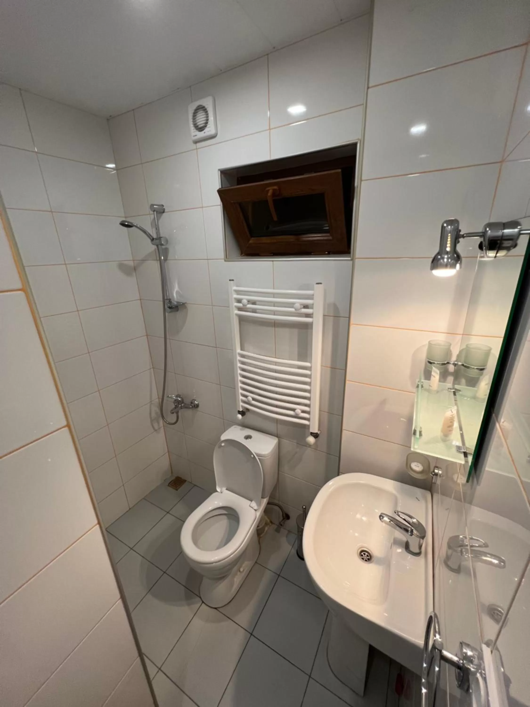 Borjomi Yellow Hotel