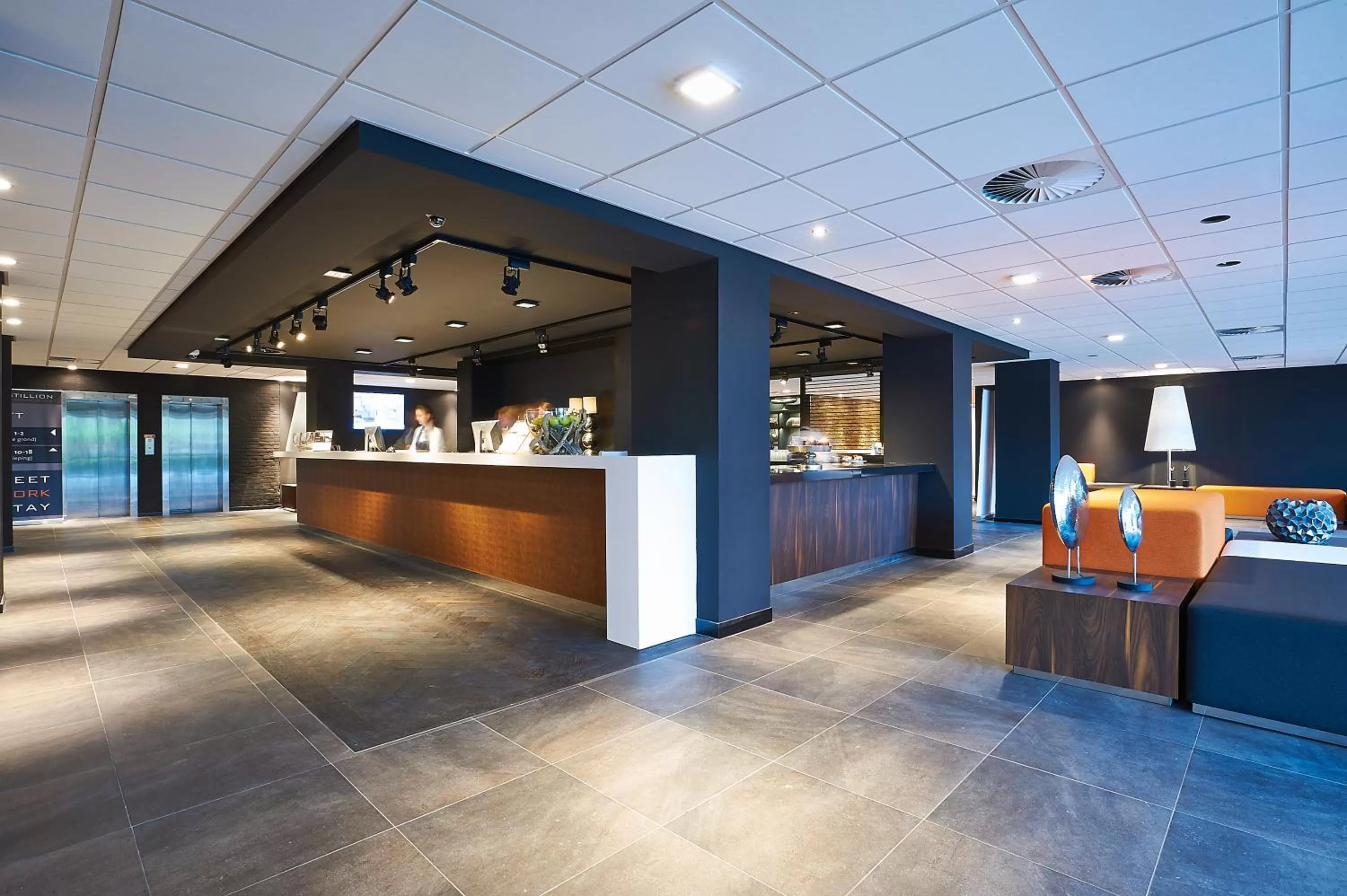 Lobby or reception in Postillion Hotel Dordrecht