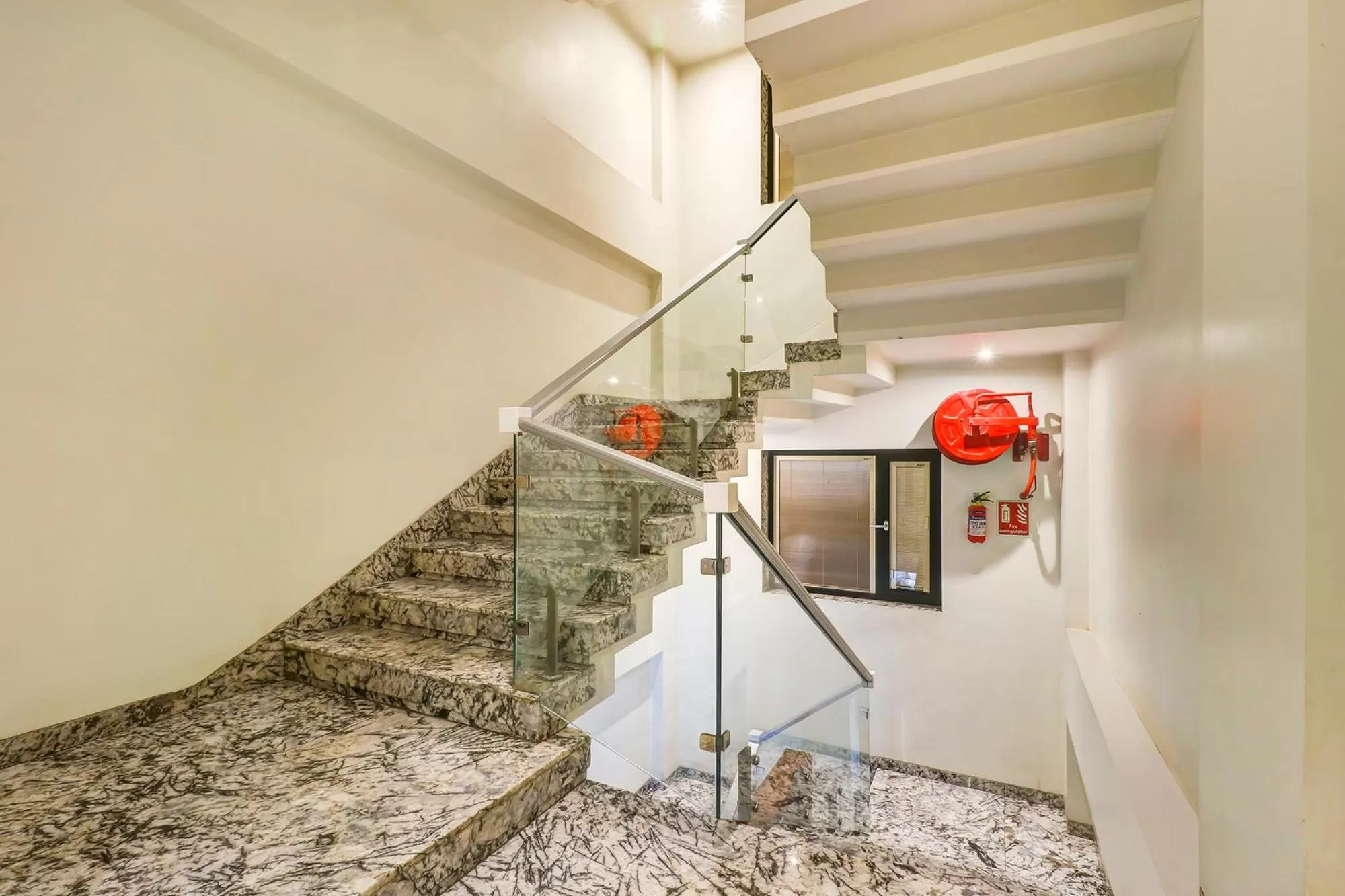 Lobby or reception in FabHotel Prime Oasis Blue