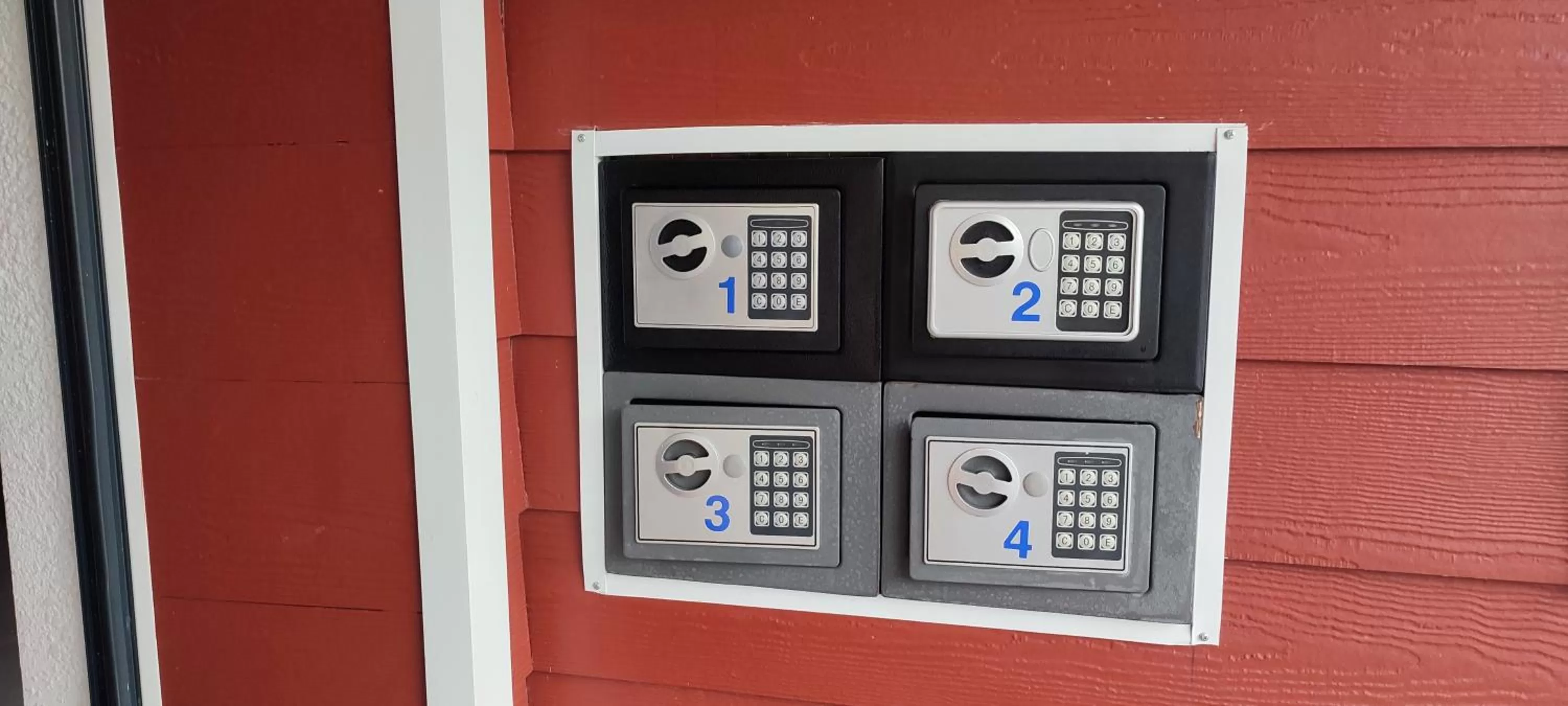 safe in Hôtel Le 15 Périgueux