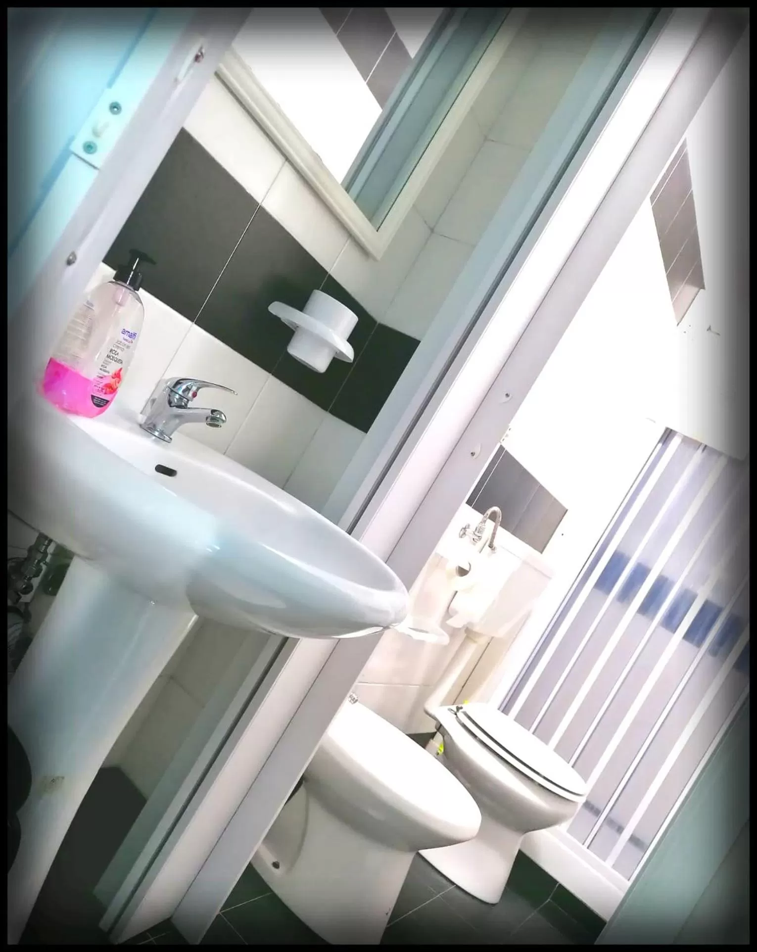 Bathroom in A Due Passi BnB