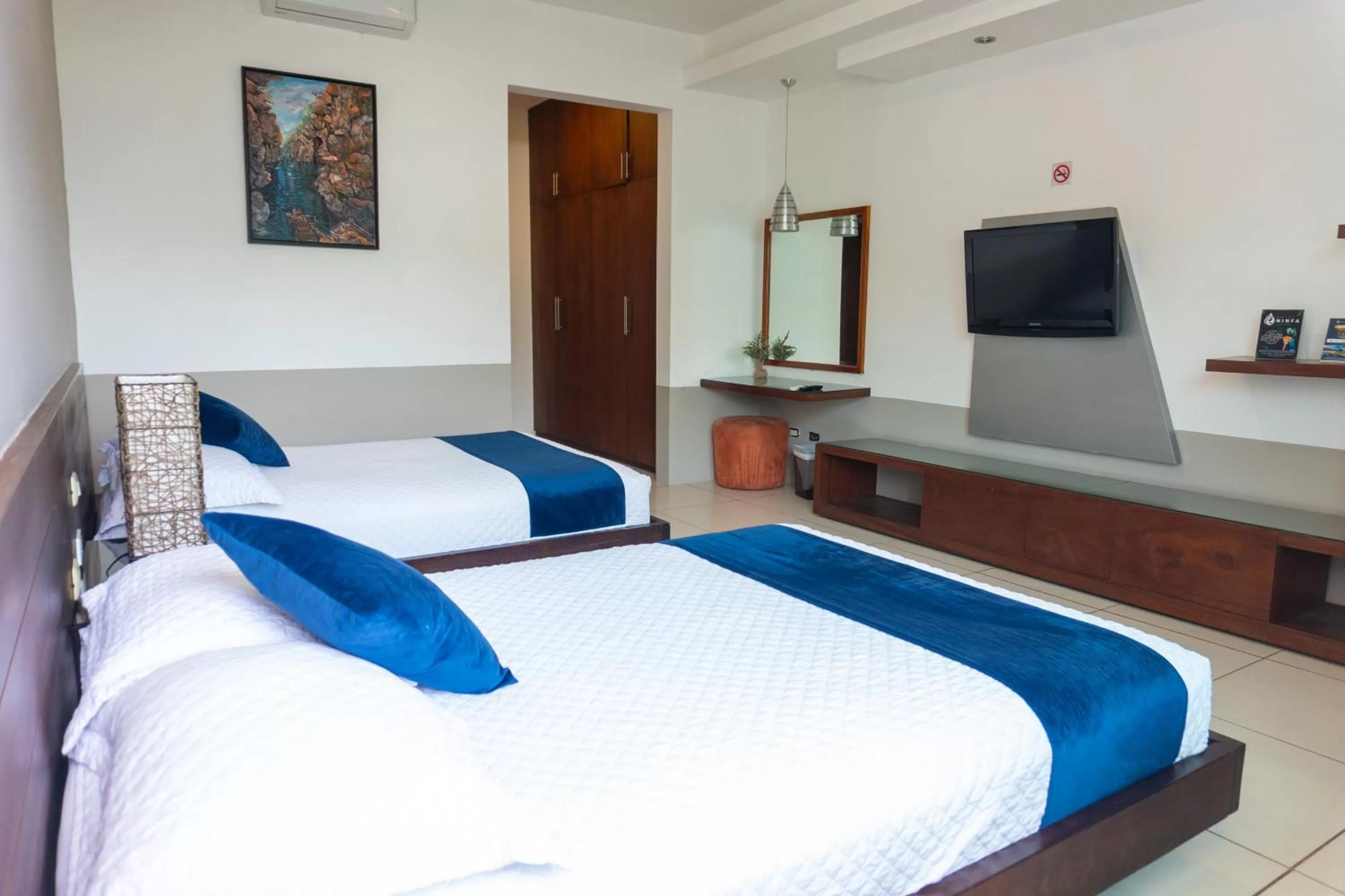 Photo of the whole room, Bed in Hotel Las Ninfas