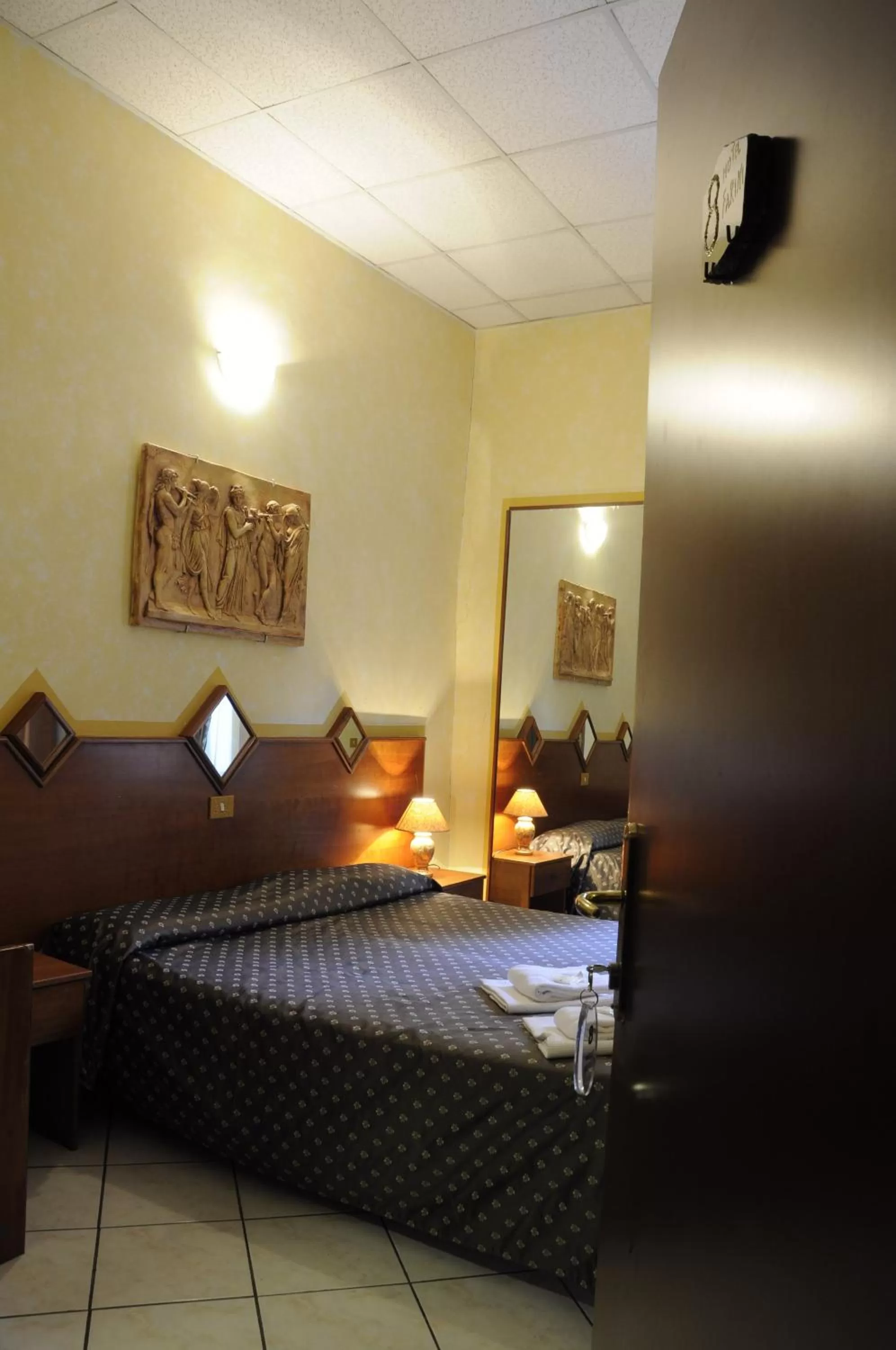 Bedroom, Bed in Hotel Farini