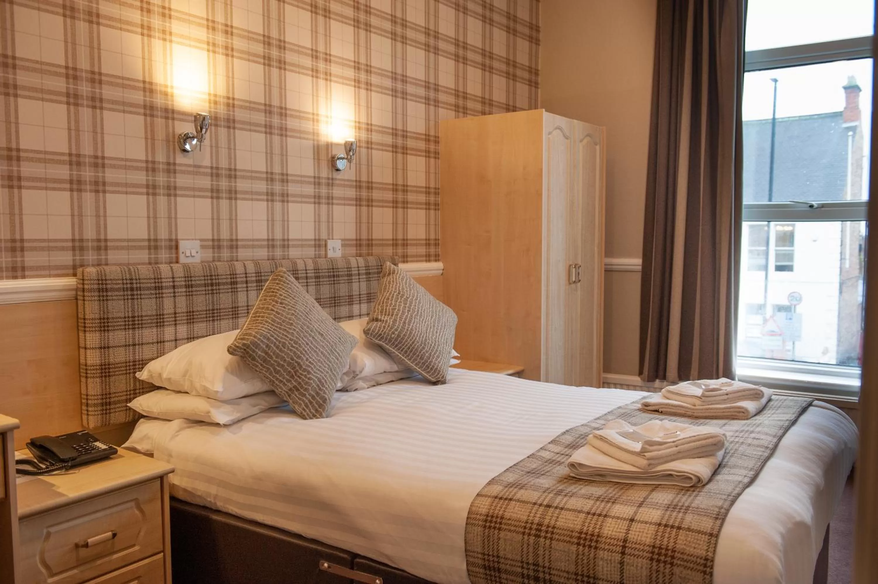 Bed in Osborne Hotel