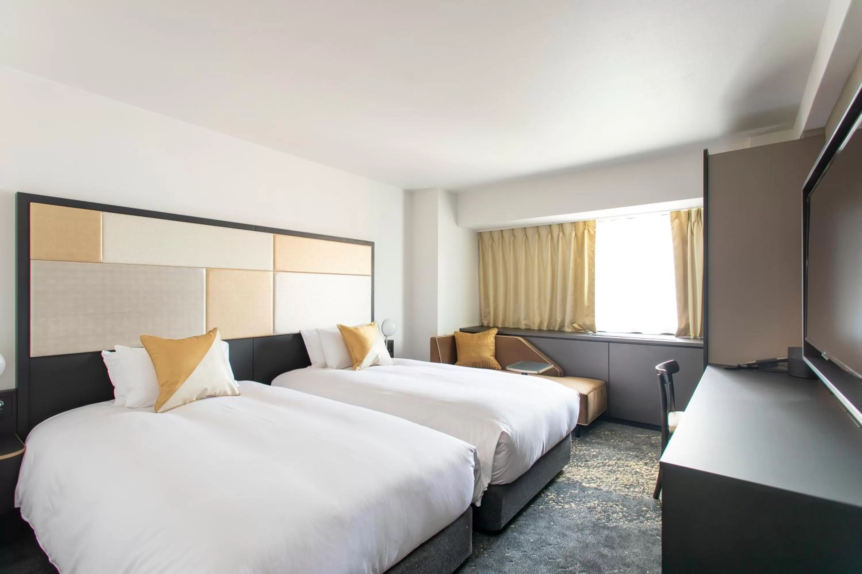 Bed in Cross Hotel Osaka