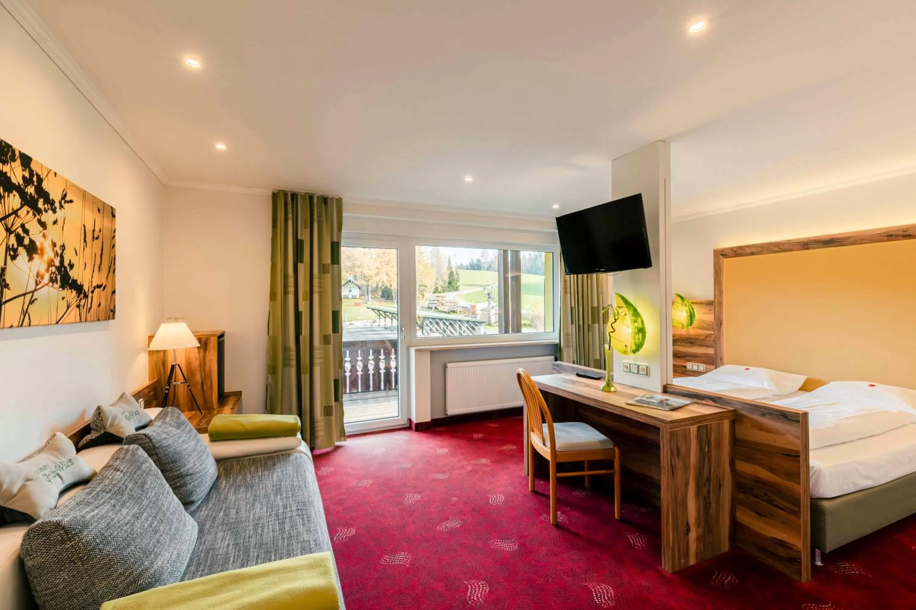 Photo of the whole room, Bed in Landhotel GrünWies -Bonsai-Wellness Garni