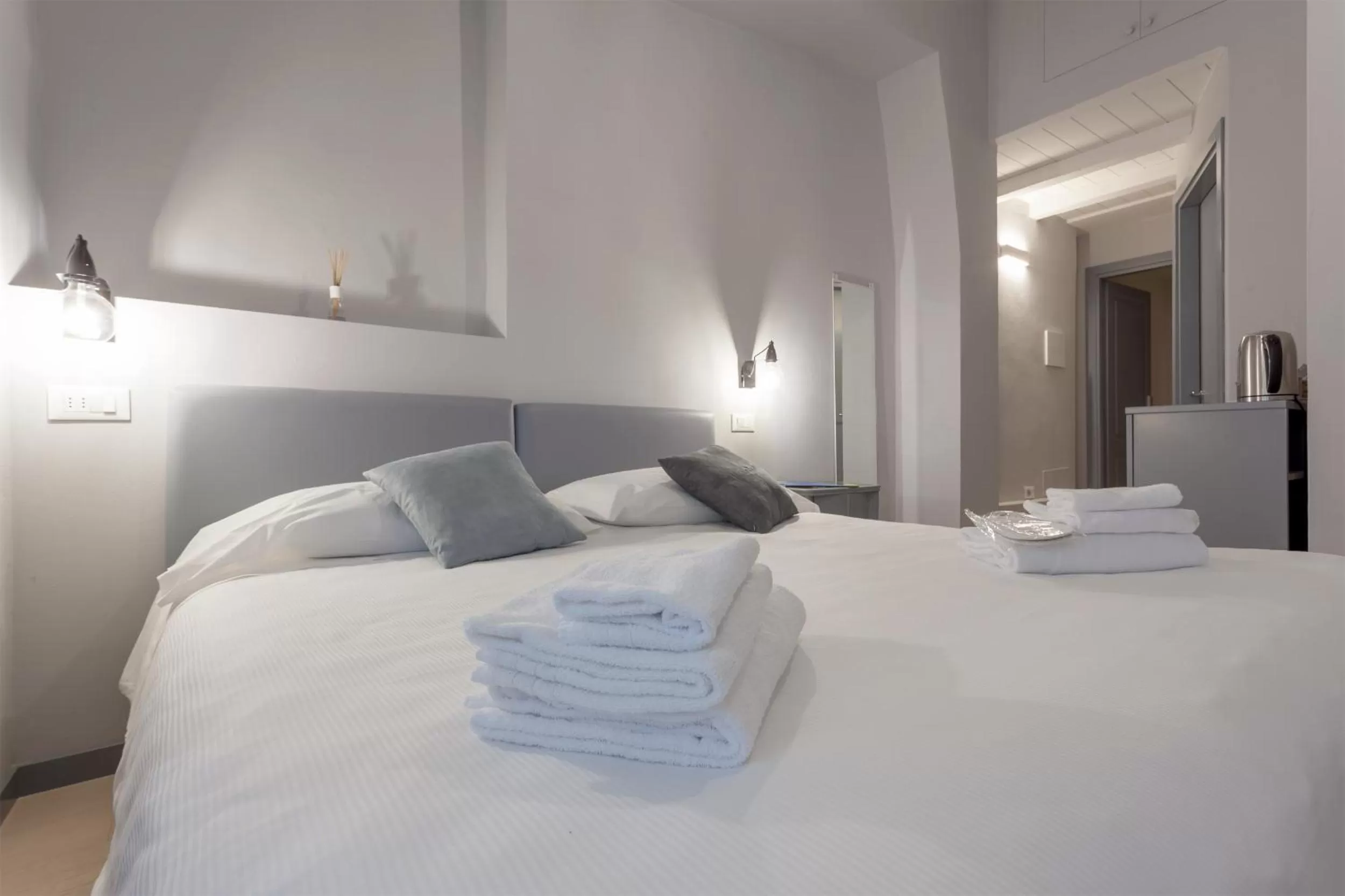 Other, Bed in Santo Spirito Venti