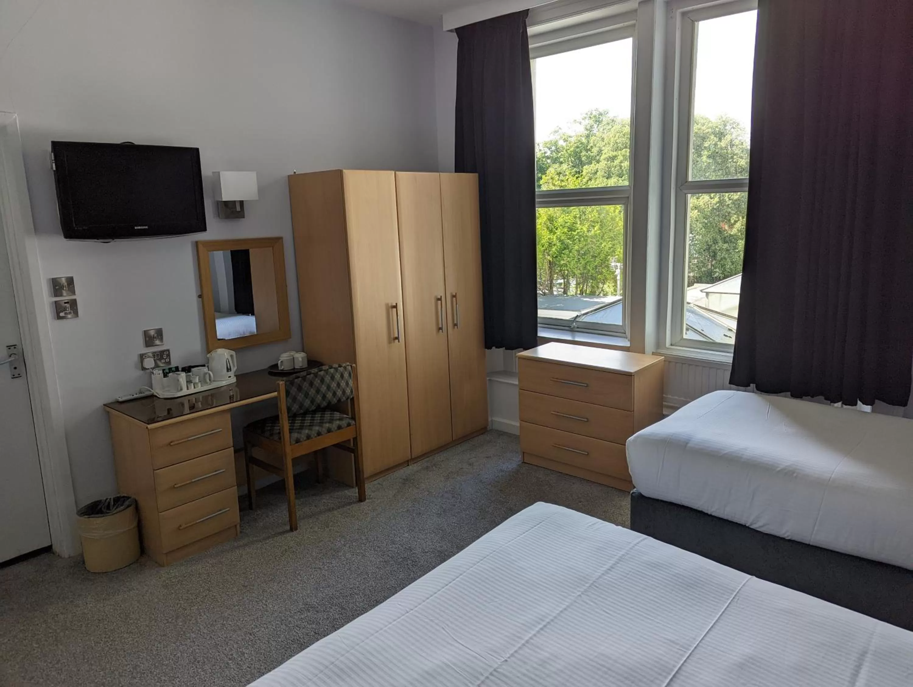 Bed in Suncliff Hotel - OCEANA COLLECTION