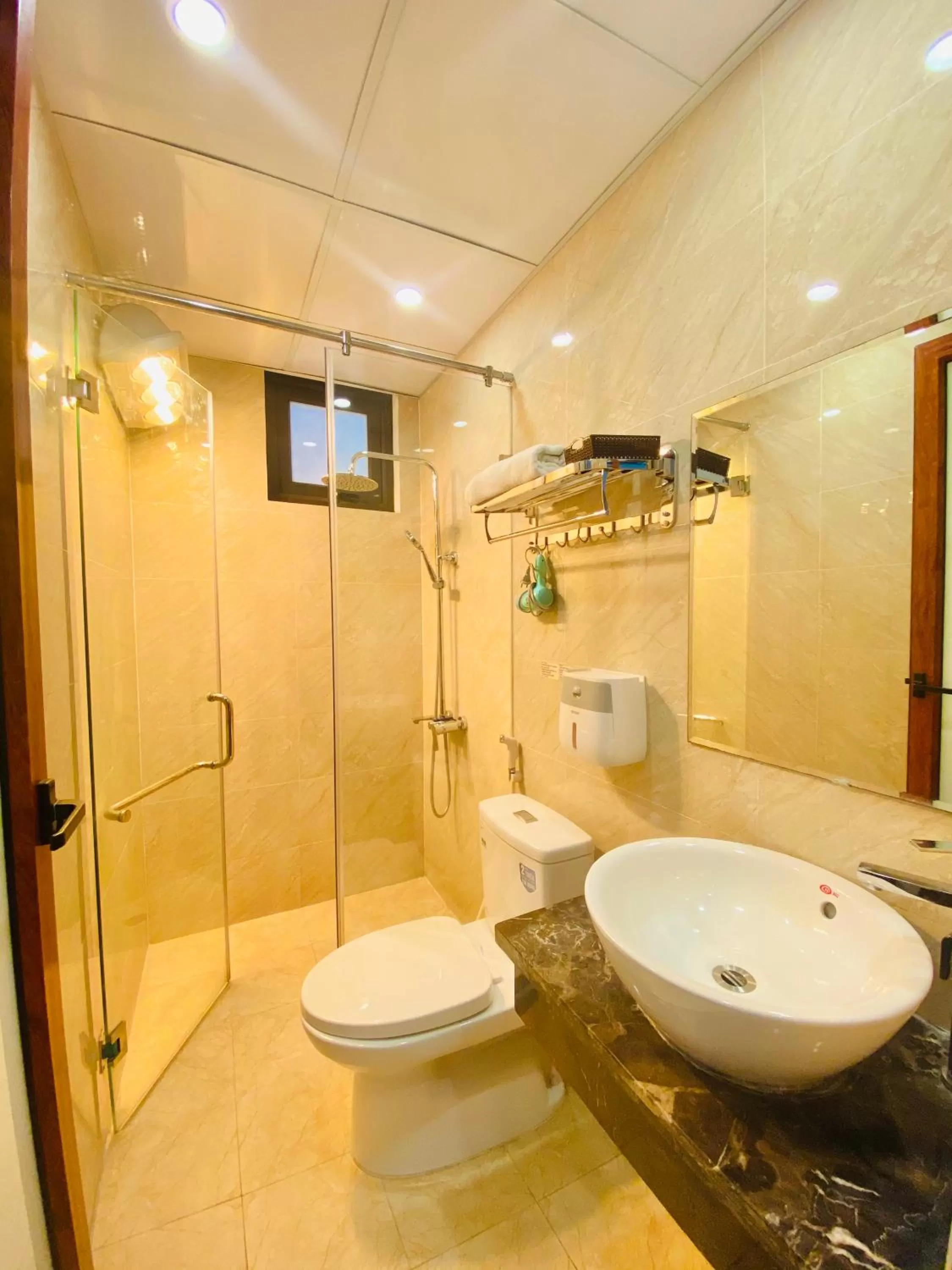 Toilet in O Zoli Home