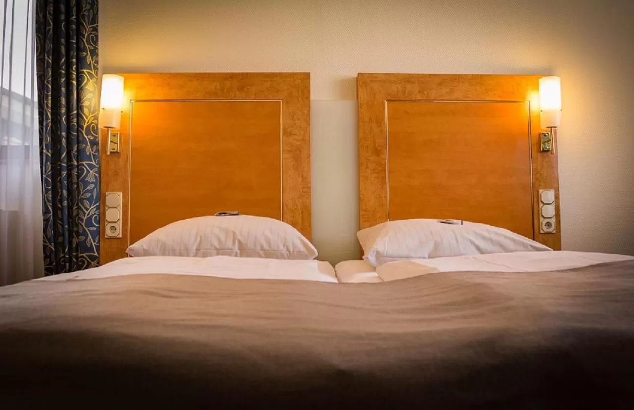 Photo of the whole room, Bed in Hotel-Restaurant Zur Krone