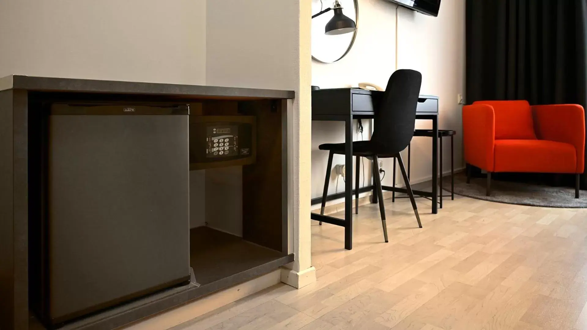Twin Room in Hotel Amadeus by First Twin Room in Hotel Amadeus by First