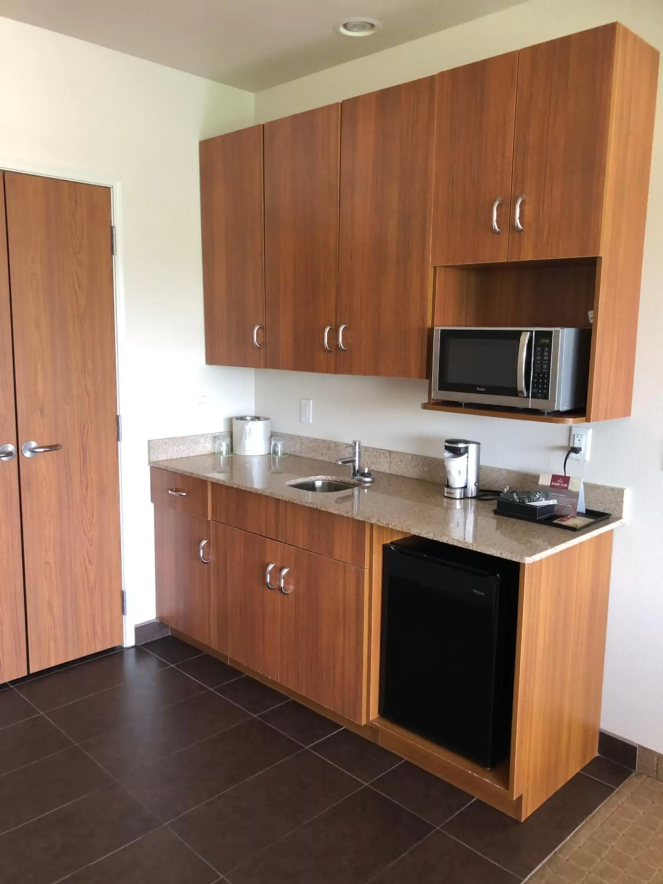 2 Queen Beds, One-Bedroom Deluxe Balcony Suite, Non-Smoking in Sol Cypress, San Antonio, a Tribute Portfolio Hotel 2 Queen Beds, One-Bedroom Deluxe Balcony Suite, Non-Smoking in Sol Cypress, San Antonio, a Tribute Portfolio Hotel