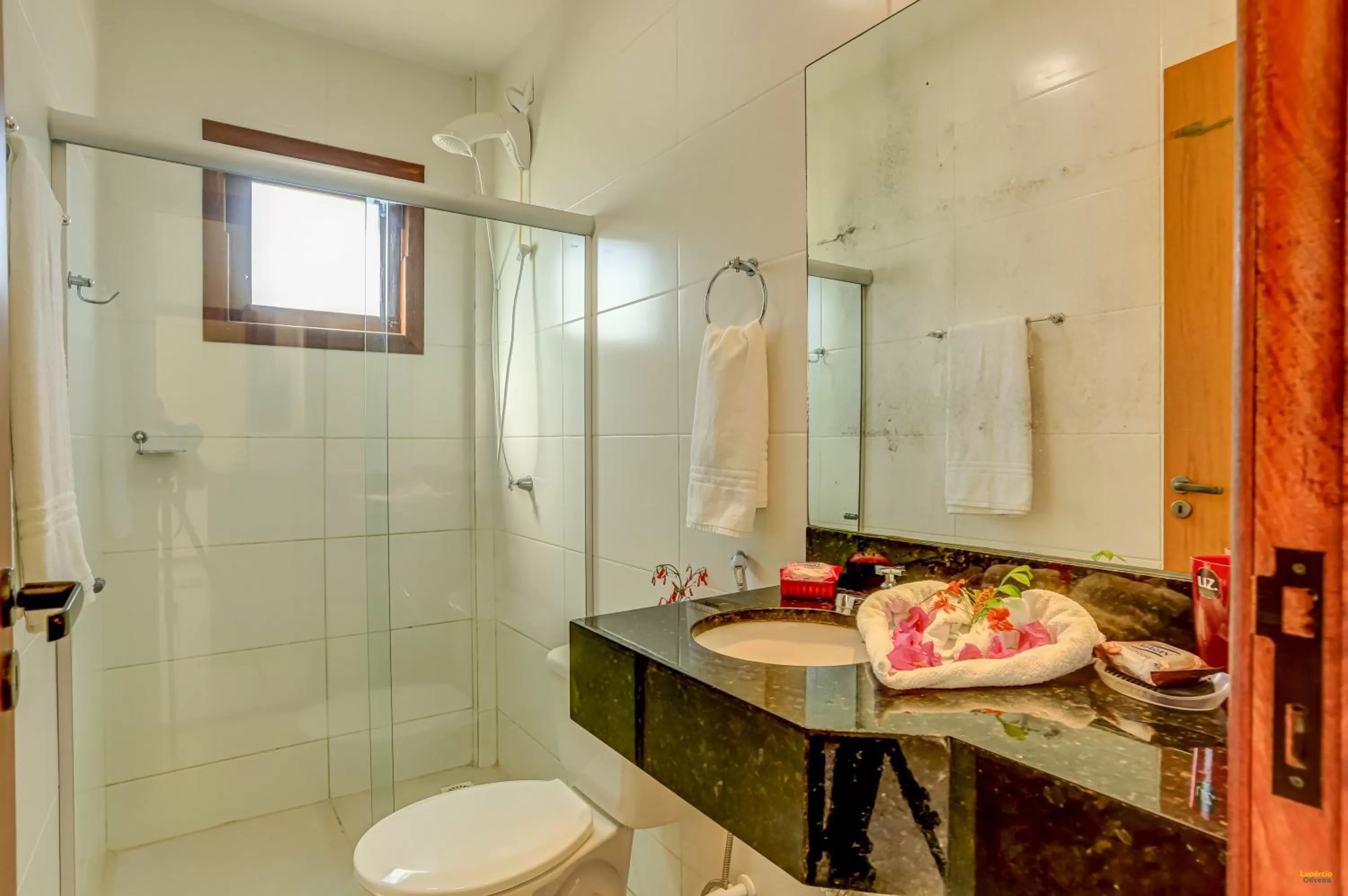 Bathroom in i9 Quixaba Flat