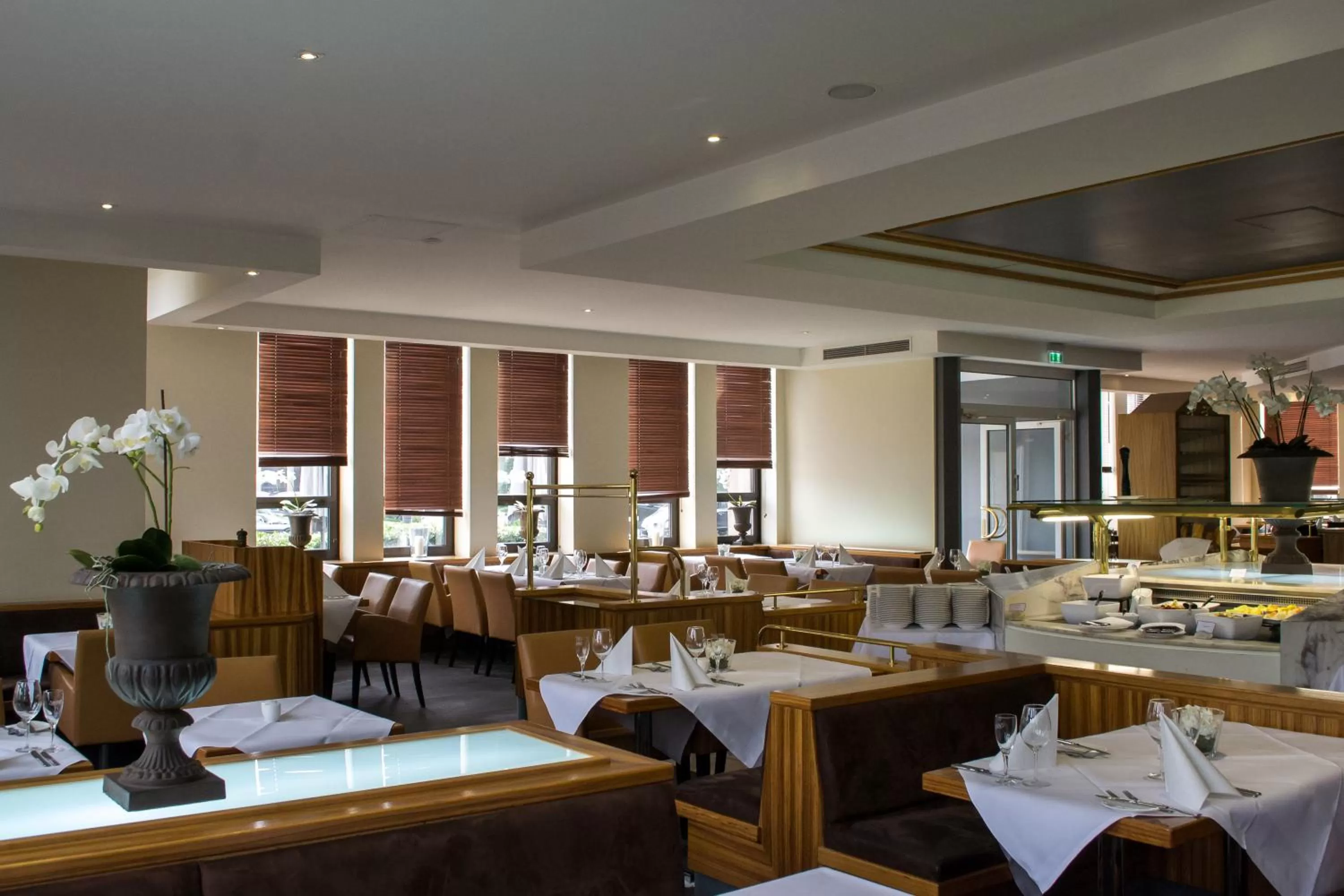 Restaurant/places to eat in relexa hotel Airport Düsseldorf/Ratingen