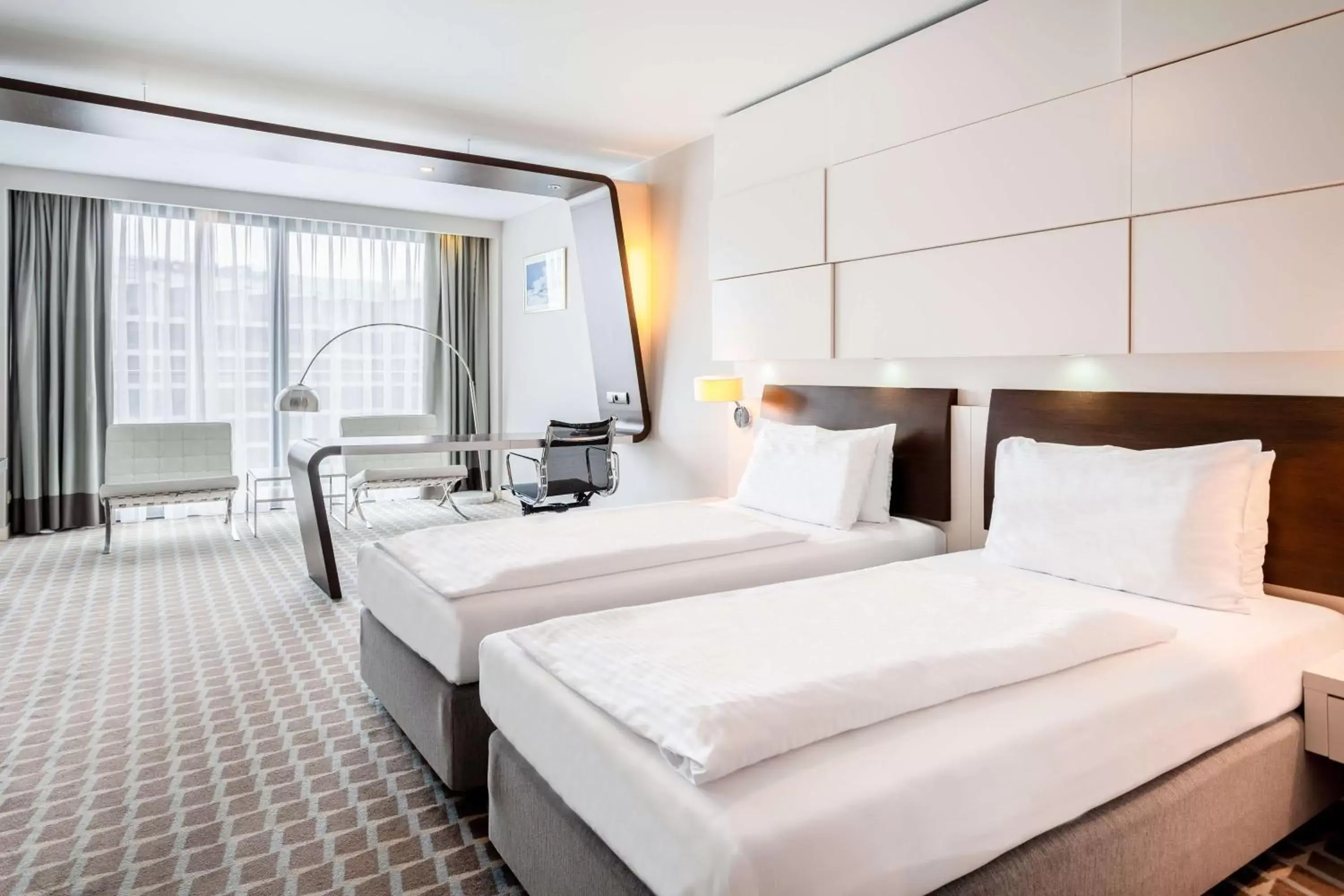 Standard Twin Room with Sofa in Marine Hotel by Zdrojowa Standard Twin Room with Sofa in Marine Hotel by Zdrojowa