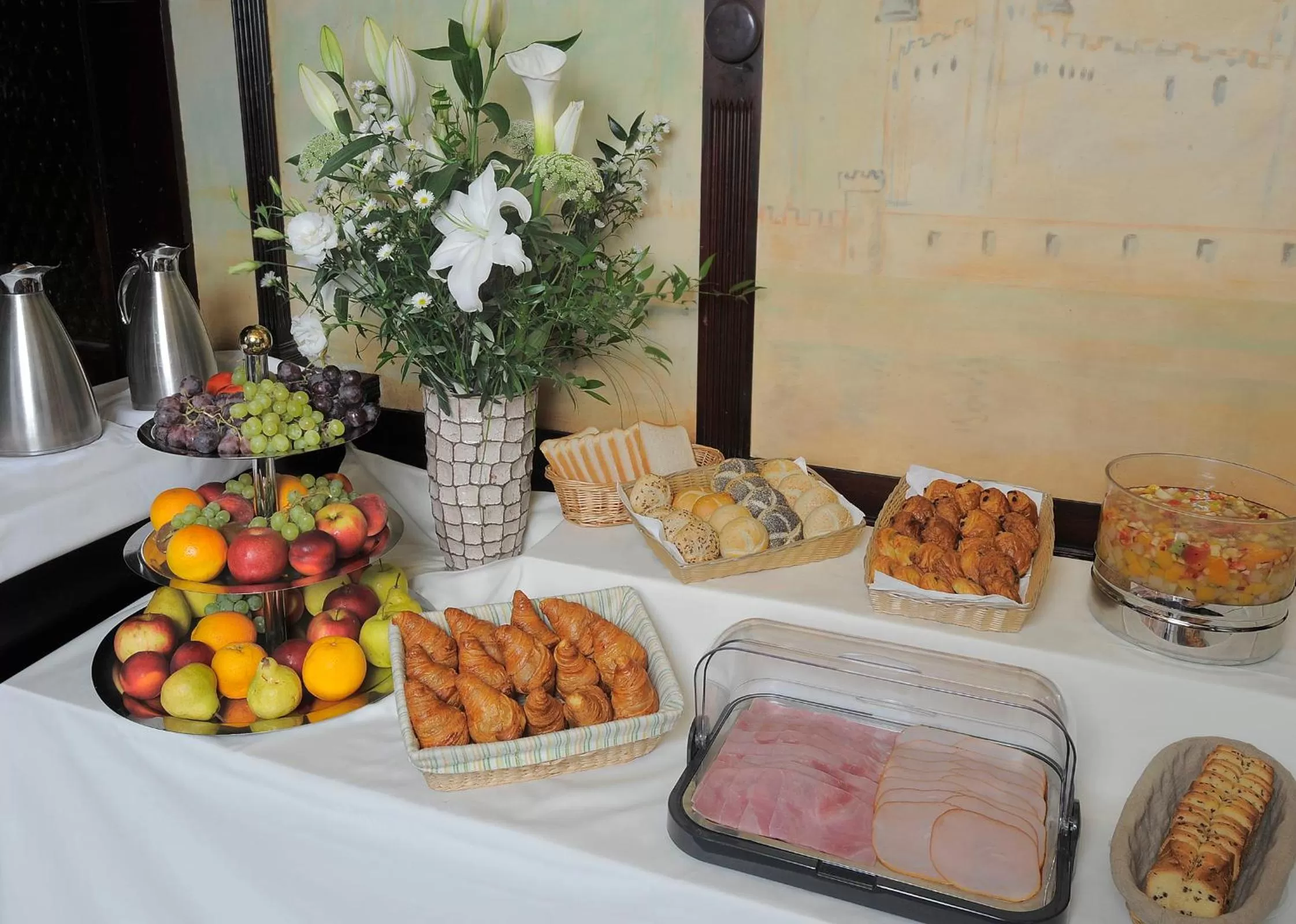 Buffet breakfast in Hôtel Astoria