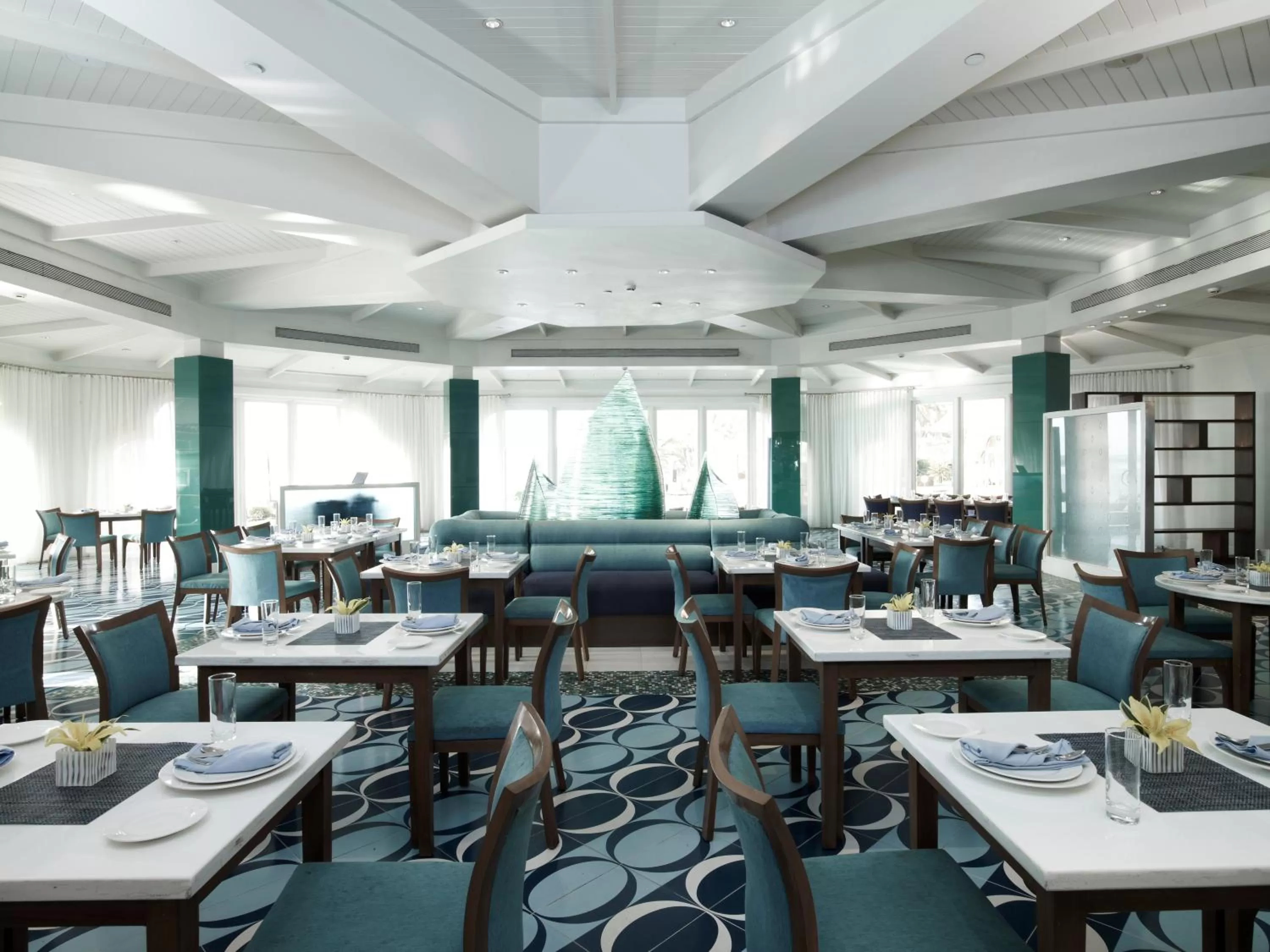 Restaurant/places to eat in Taj Fort Aguada Resort & Spa, Goa