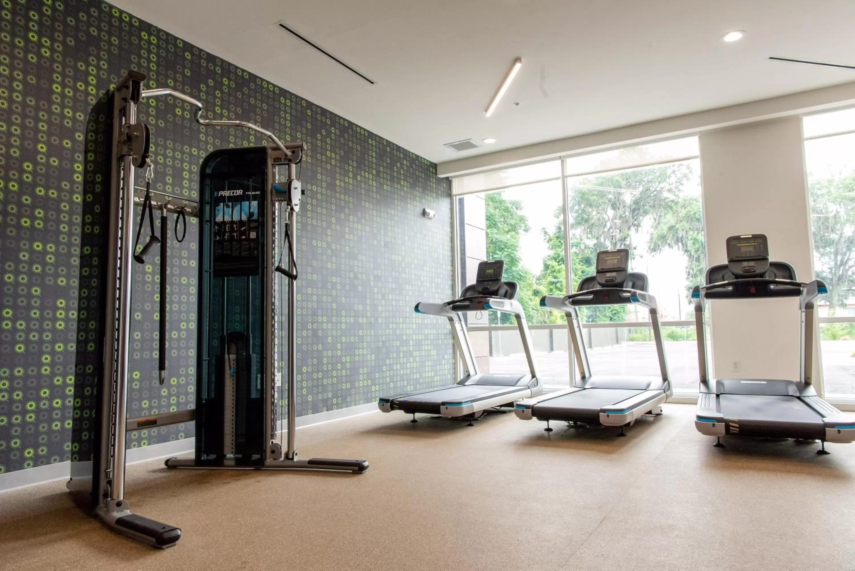 Fitness centre/facilities in La Quinta Inn & Suites by Wyndham Lake City