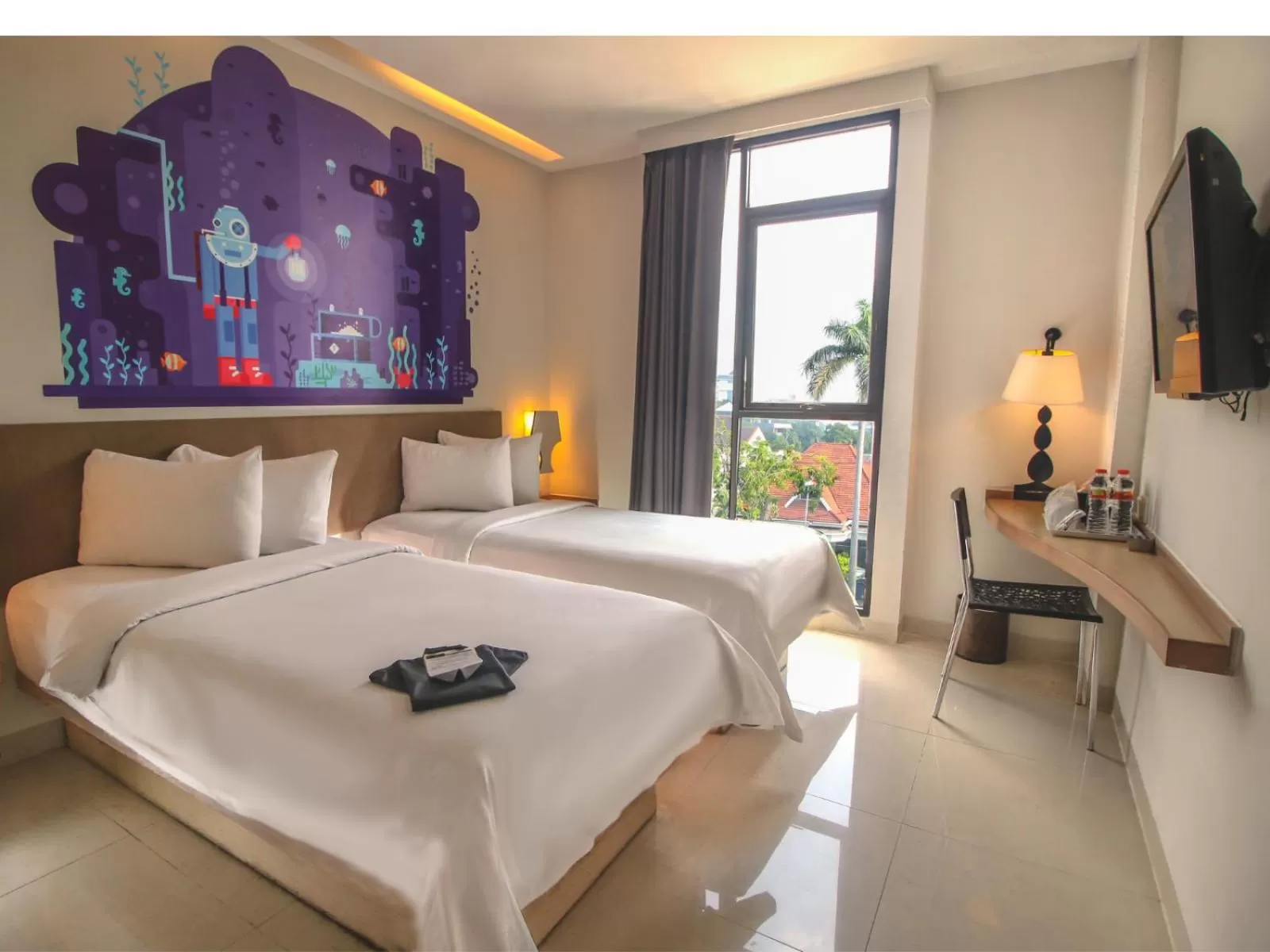 Bed in Regantris Surabaya