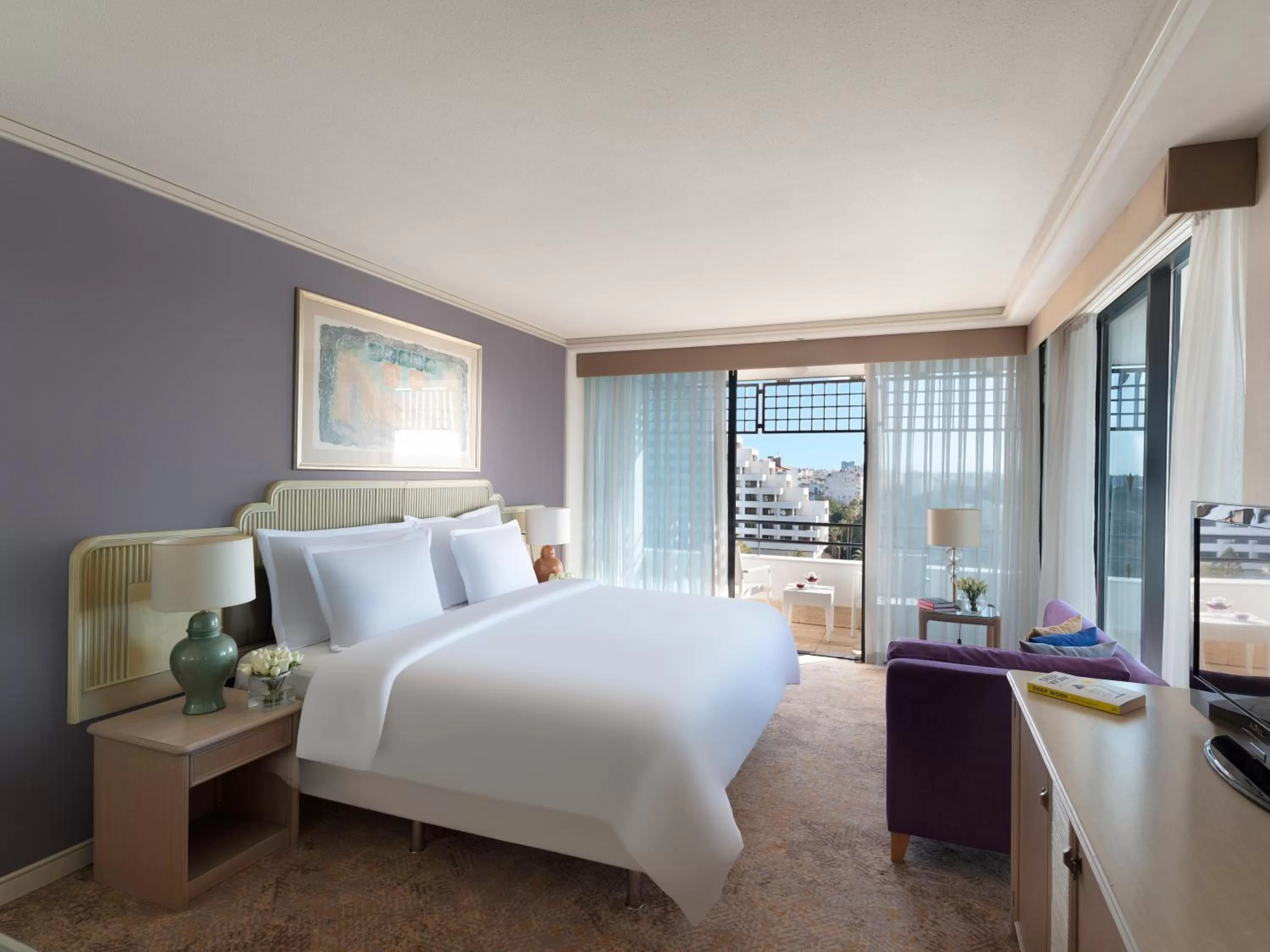 Photo of the whole room, Bed in Rixos Downtown Antalya - The Land Of Legends Access