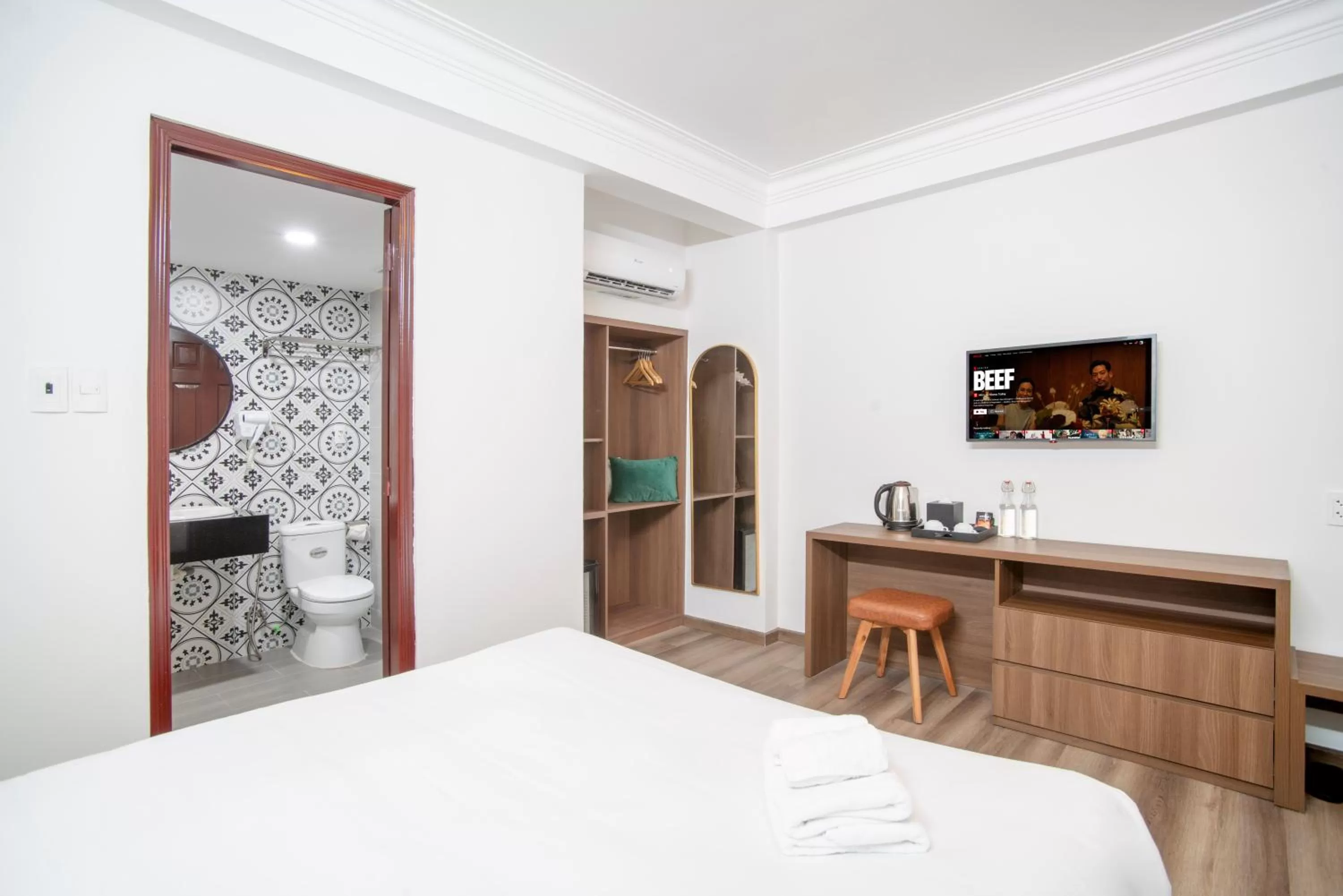 Bed in SAZI BEN THANH Hotel HCM