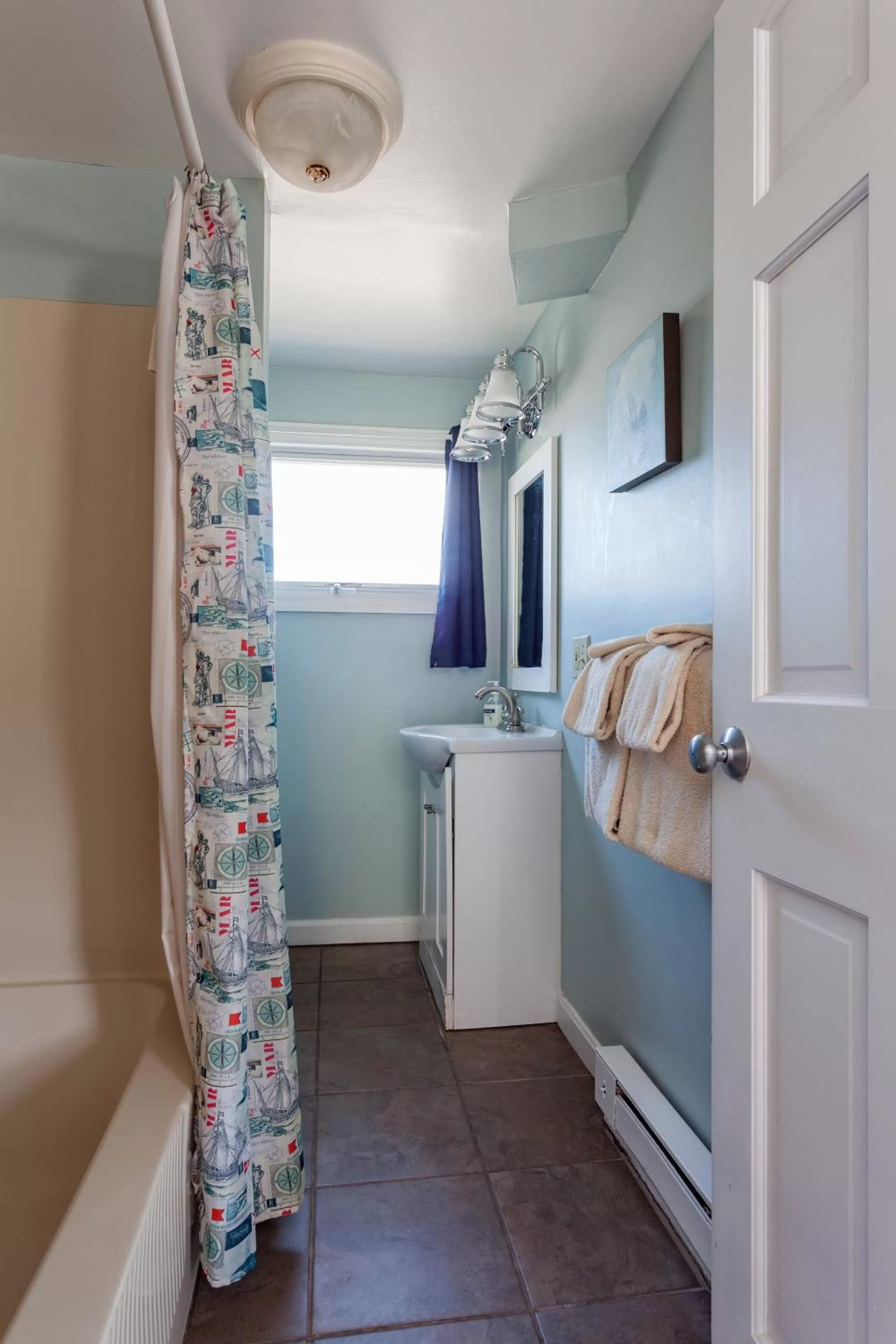 Bathroom, Kitchen/Kitchenette in Avonlea