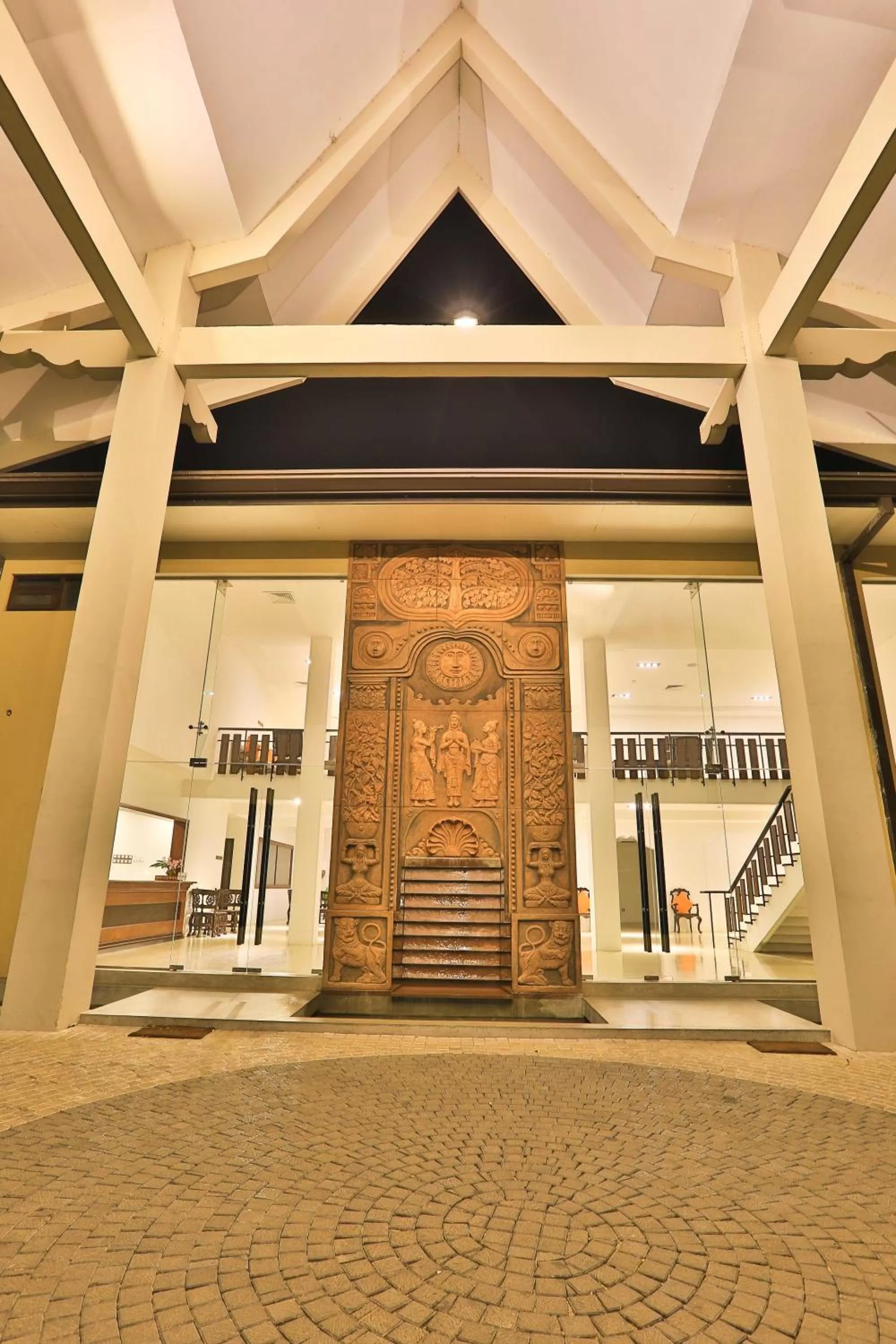 Facade/entrance in Rajarata Hotel Anuradhapura