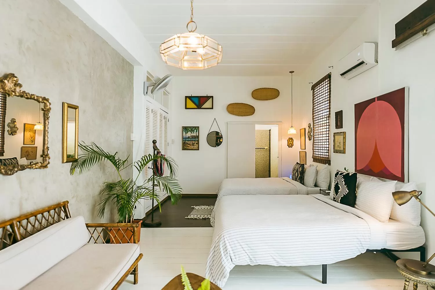 Bed in La Botanica Hotel