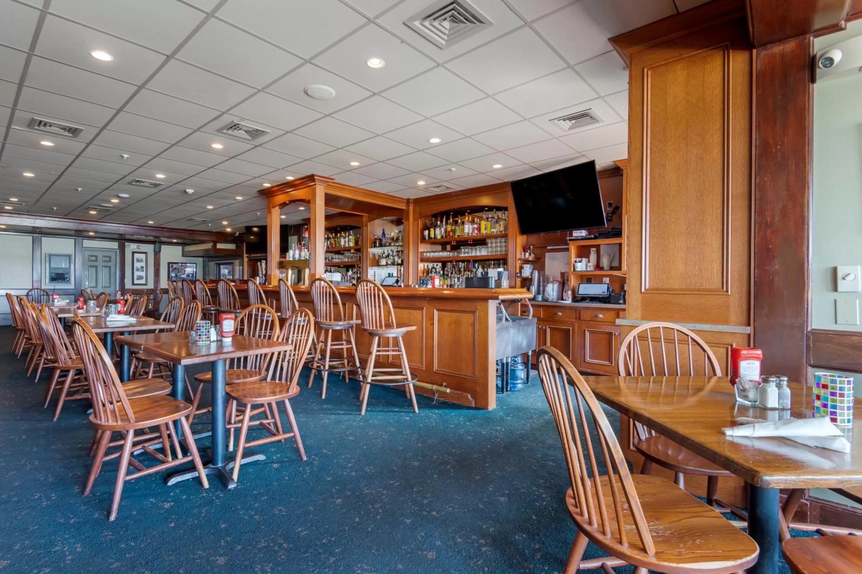 Restaurant/places to eat in Union Bluff Hotel & Meeting House