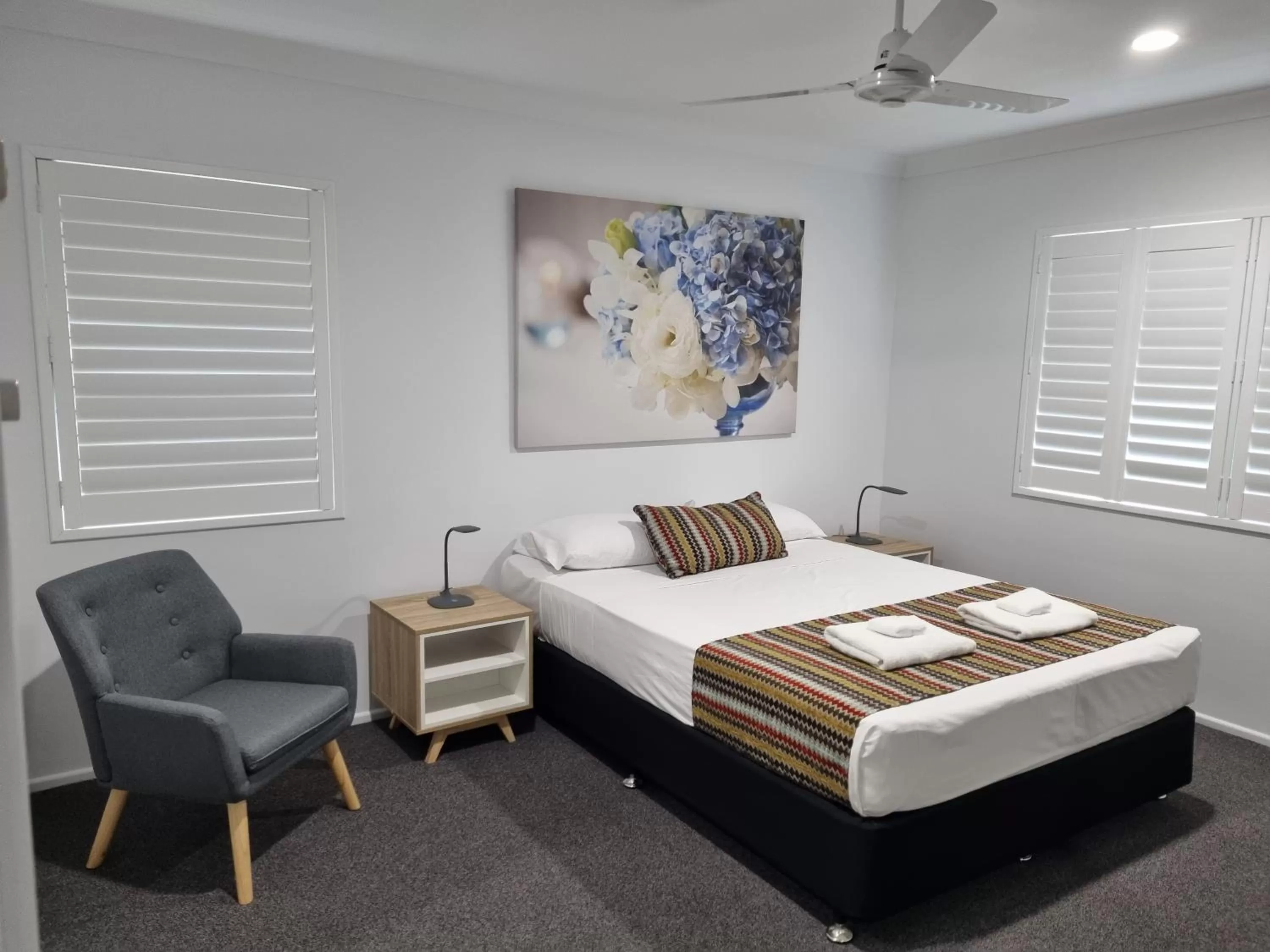 Bedroom, Bed in Rockhampton Serviced Apartments