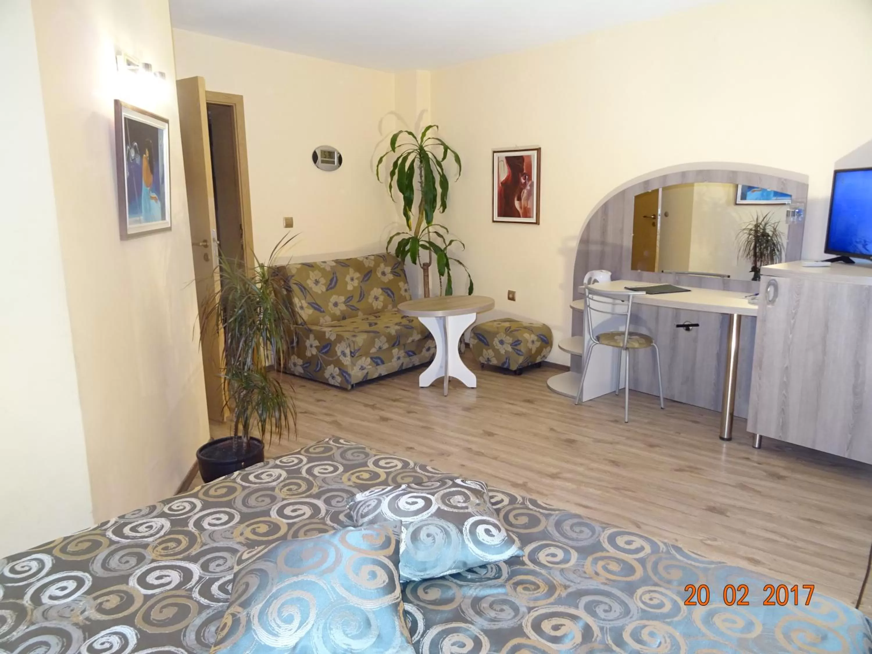 Photo of the whole room, Bed in Hotel Color