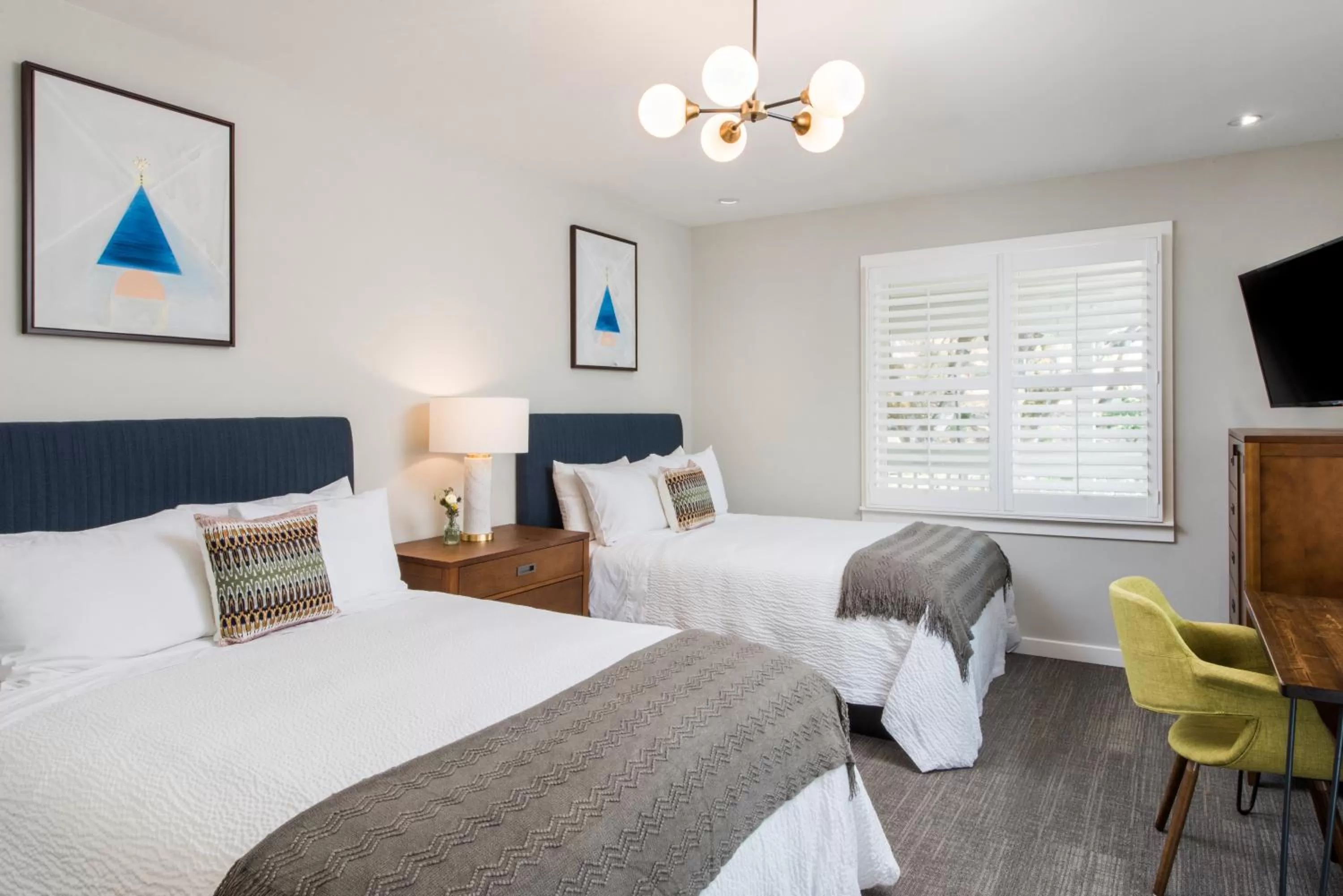 Deluxe Queen Room with Two Queen Beds in Olea Hotel